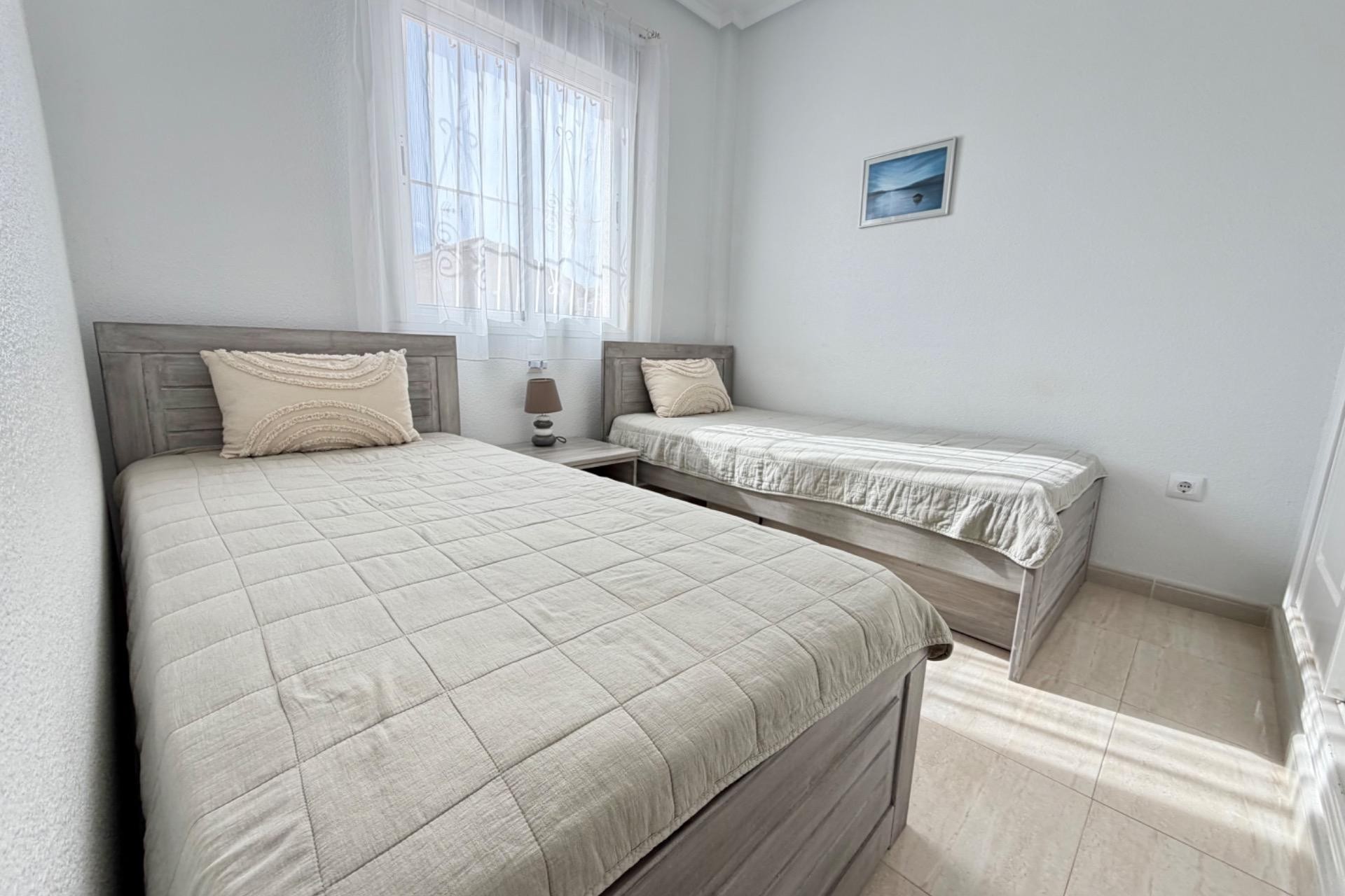 Brukt - Semi Detached -
Rojales - Pueblo