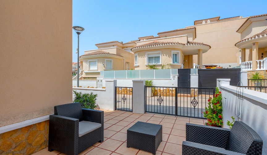 Brukt - Semi Detached -
San Miguel de Salinas - Costa Blanca