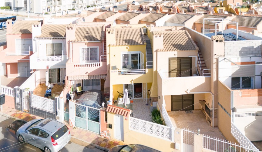 Brukt - Semi Detached -
Torrevieja - Costa Blanca