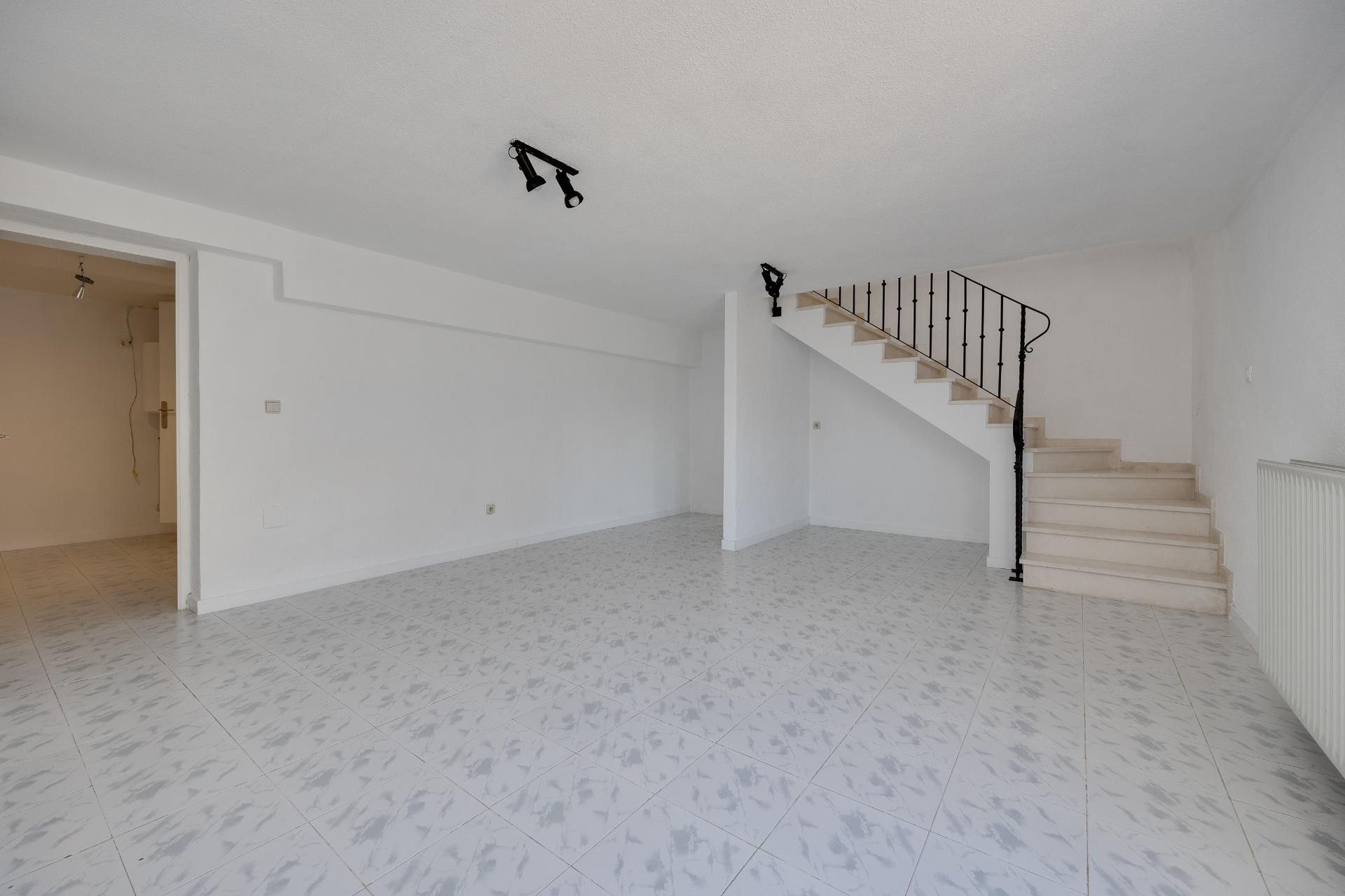 Brukt - Semi Detached -
Torrevieja - La Siesta - El Salado - Torreta