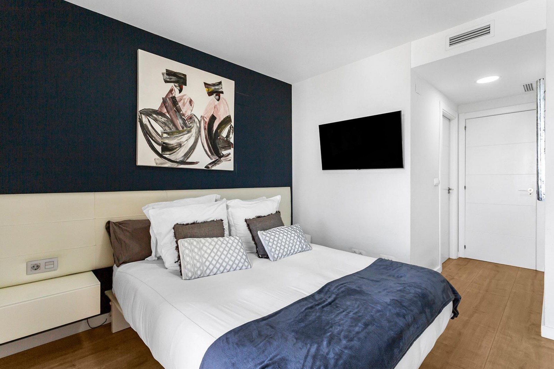 Brukt - Toppleilighet -
Alicante - Pau 5