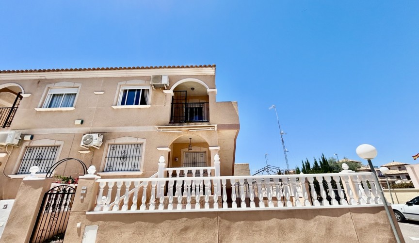 Brukt - Toppleilighet -
La Zenia - Costa Blanca
