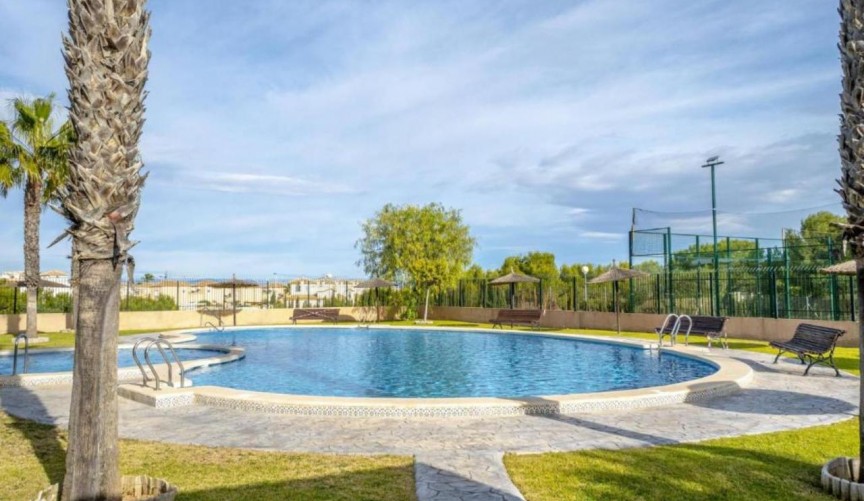 Brukt - Toppleilighet -
Los Altos - Costa Blanca
