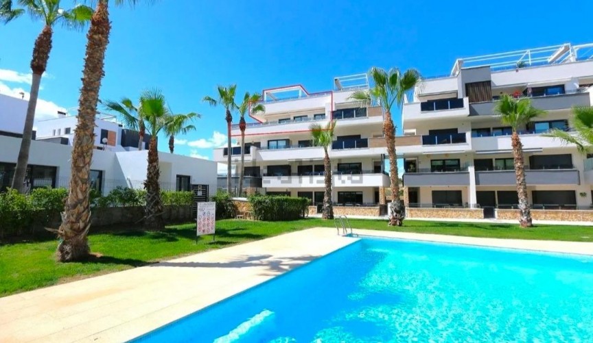 Brukt - Toppleilighet -
Orihuela Costa - Los Almendros-la Florida