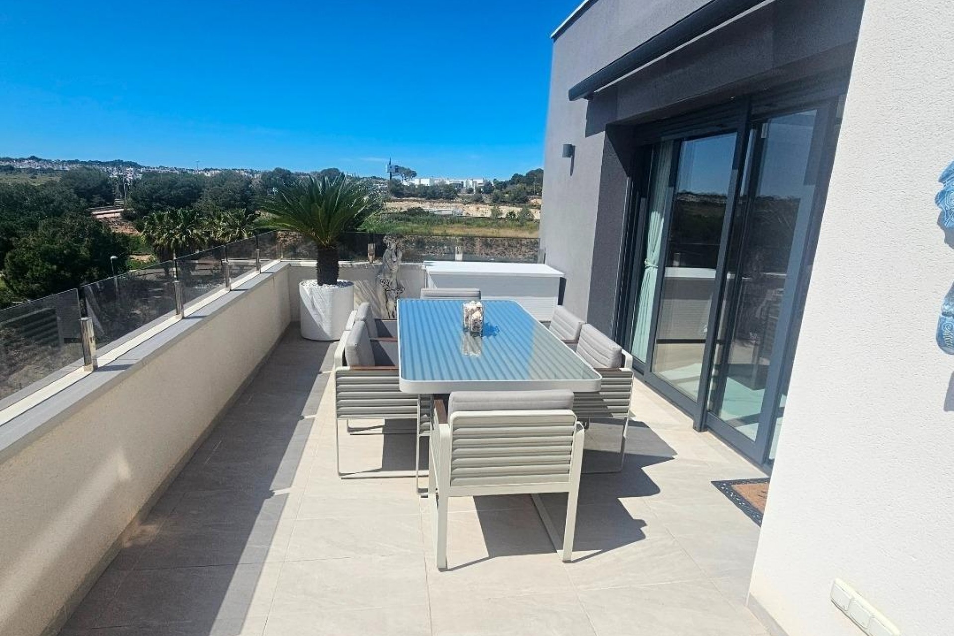 Brukt - Toppleilighet -
Orihuela Costa - Los Almendros-la Florida