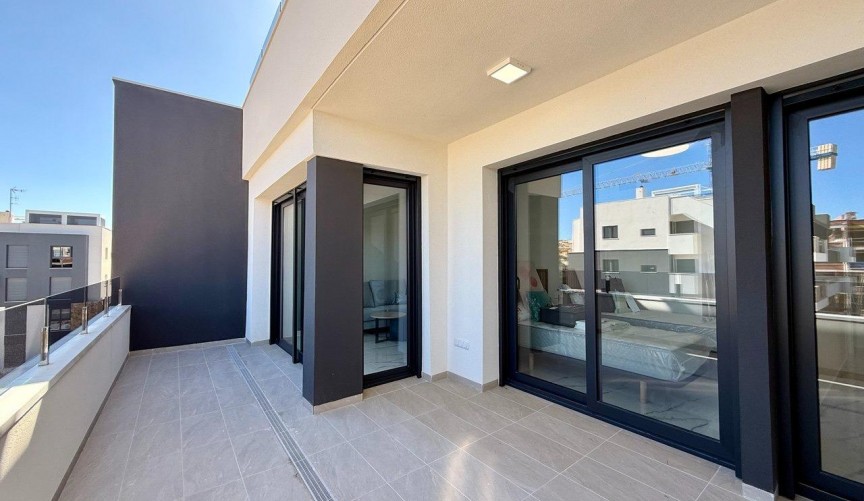 Brukt - Toppleilighet -
Orihuela Costa - PAU 8