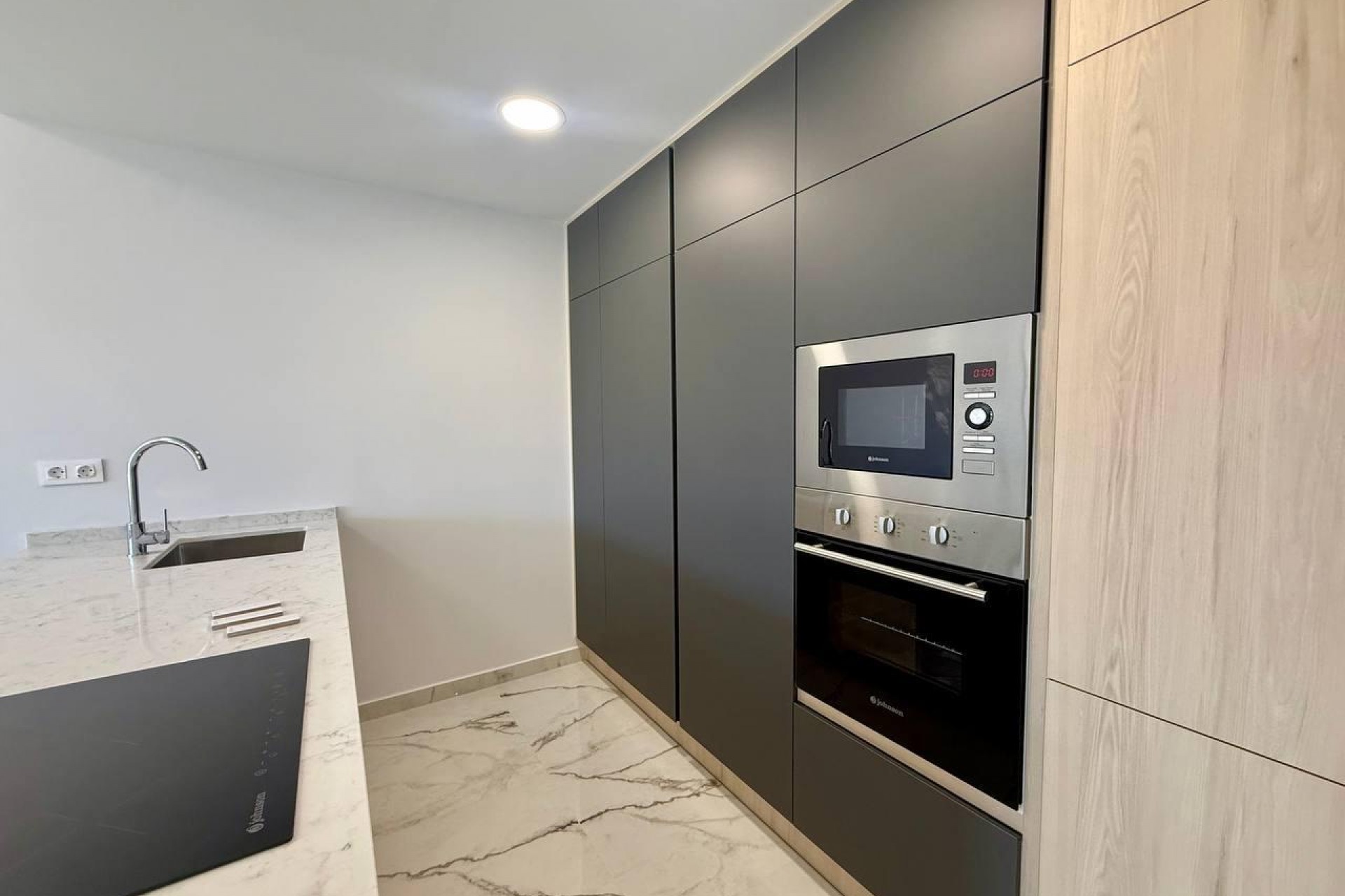 Brukt - Toppleilighet -
Orihuela Costa - PAU 8