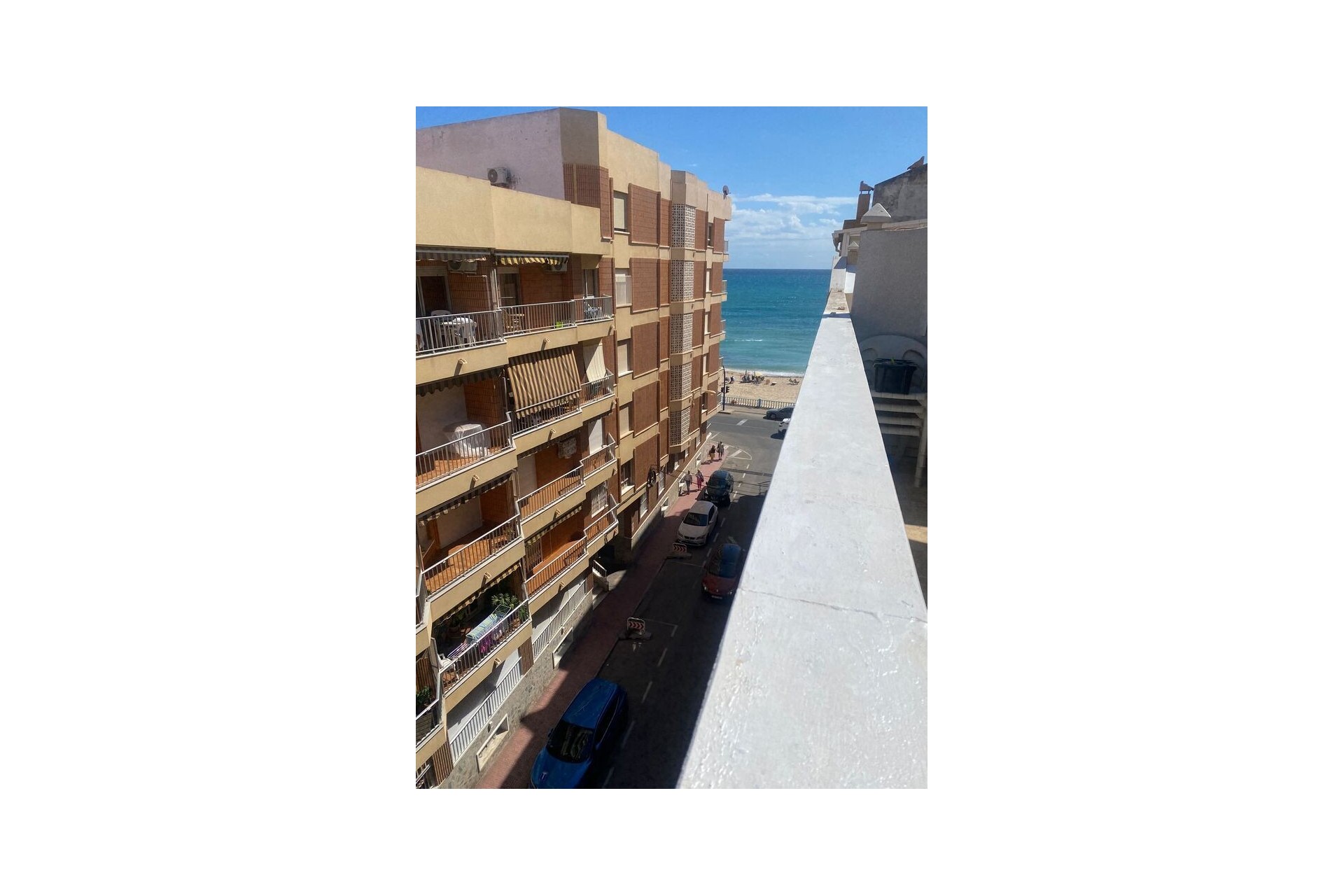 Brukt - Toppleilighet -
Playa De Los Locos - Costa Blanca