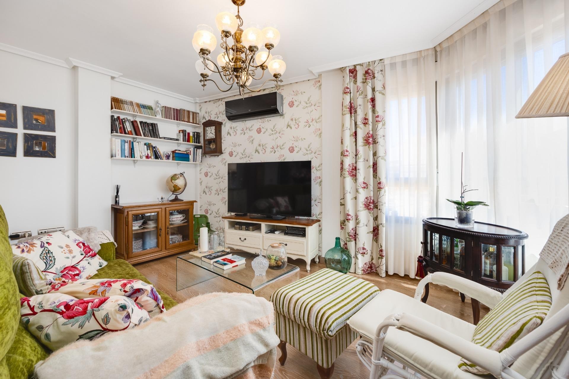 Brukt - Toppleilighet -
Torrevieja - Centro