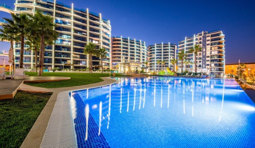 Brukt - Toppleilighet -
Torrevieja - Costa Blanca