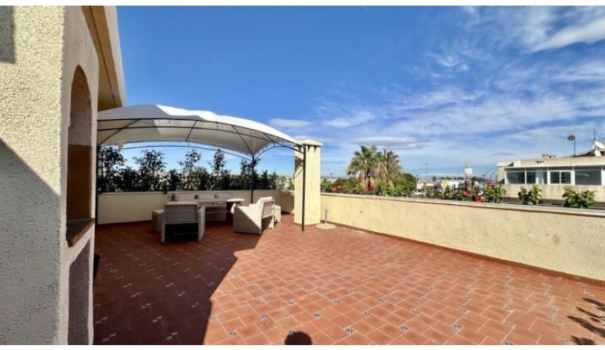 Brukt - Toppleilighet -
Torrevieja - Costa Blanca