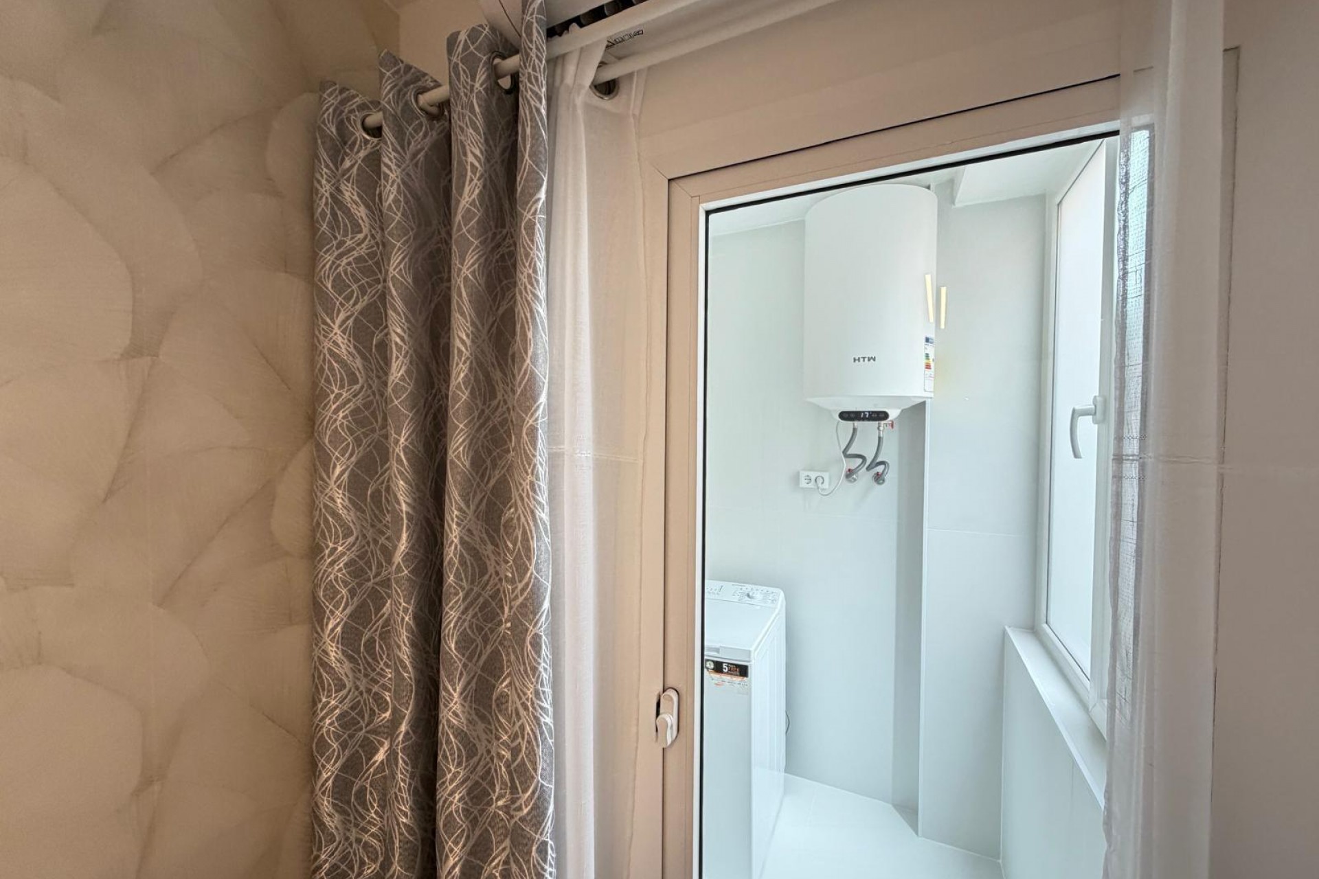 Brukt - Toppleilighet -
Torrevieja - Estacion De Autobuses