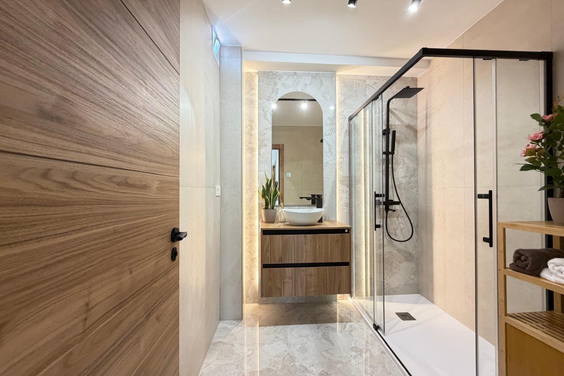 Brukt - Toppleilighet -
Torrevieja - Estacion De Autobuses