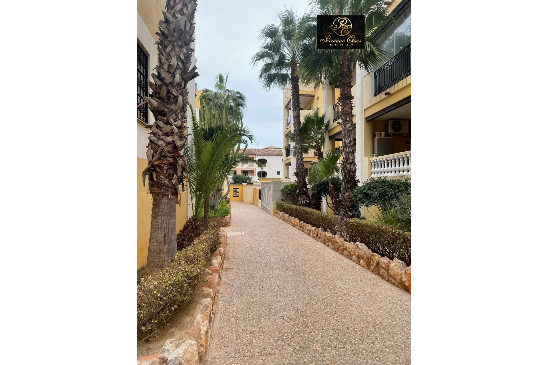 Brukt - Toppleilighet -
Torrevieja - Los Frutales