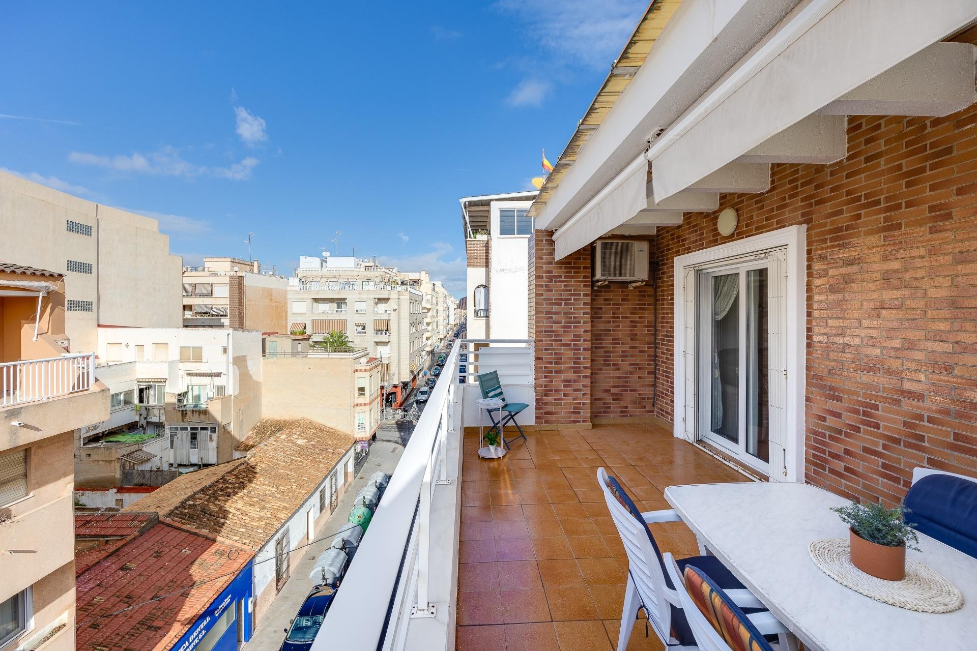 Brukt - Toppleilighet -
Torrevieja - Paseo Maritimo