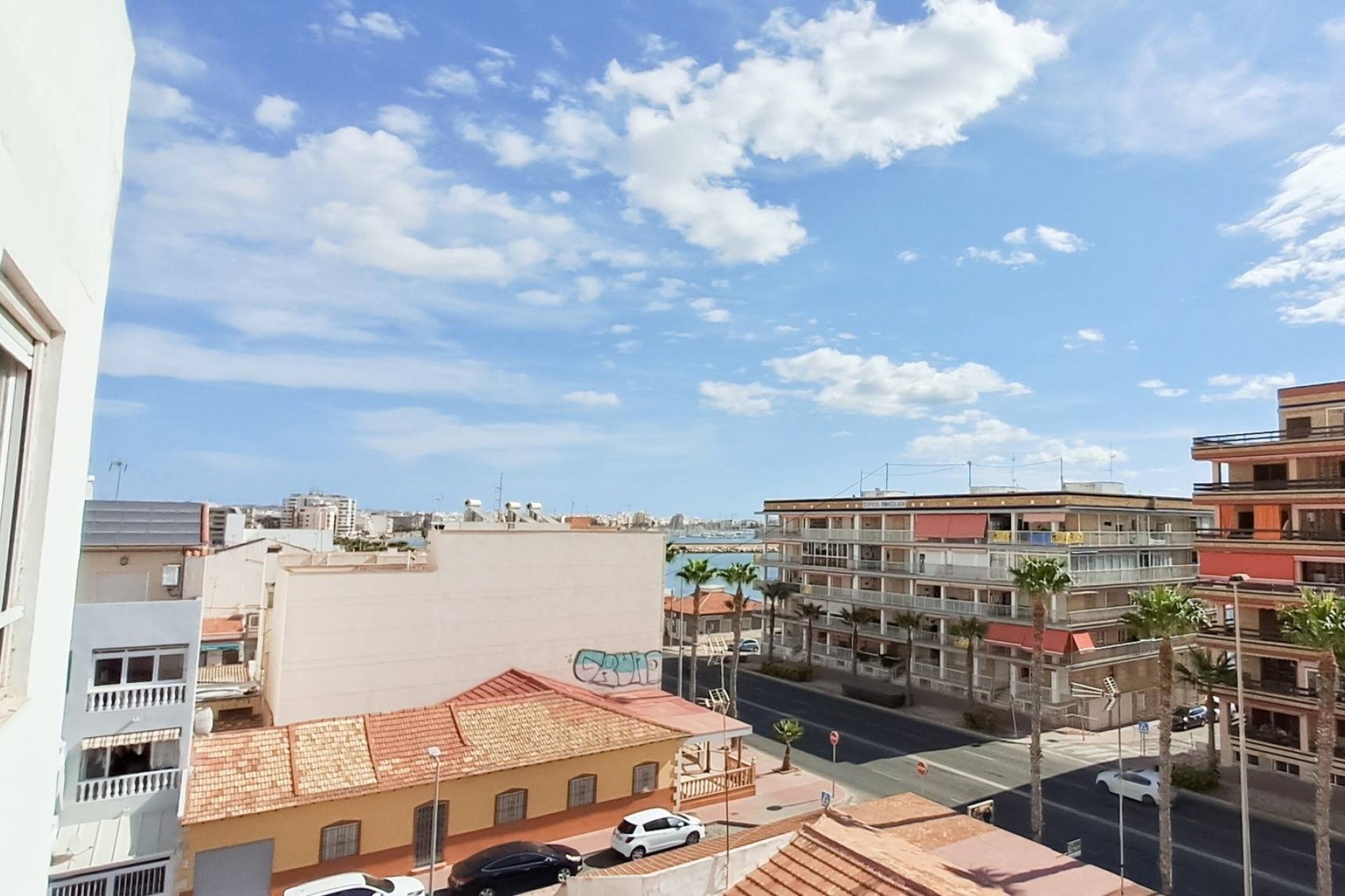 Brukt - Toppleilighet -
Torrevieja - Playa De Los Naufragos