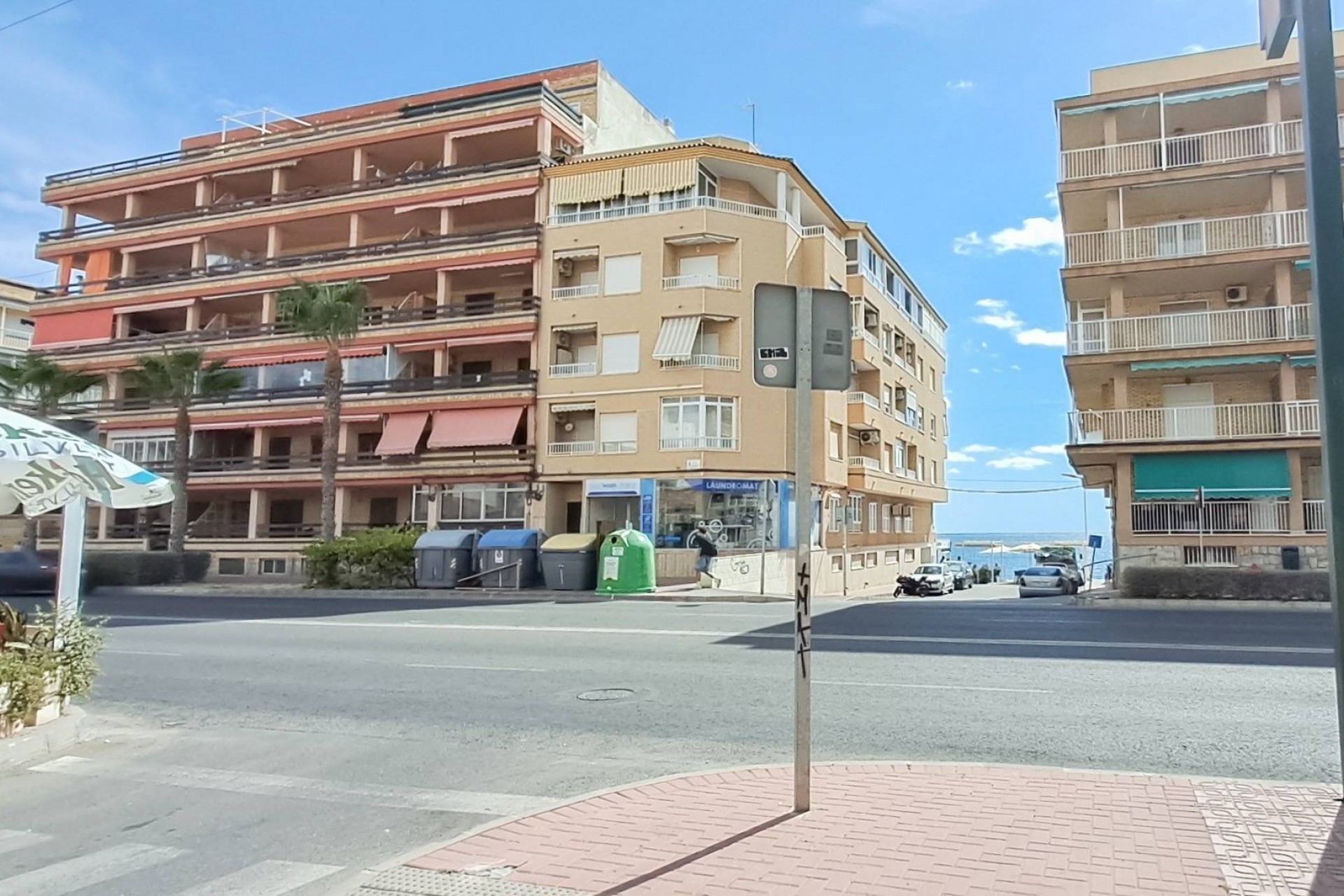Brukt - Toppleilighet -
Torrevieja - Playa De Los Naufragos