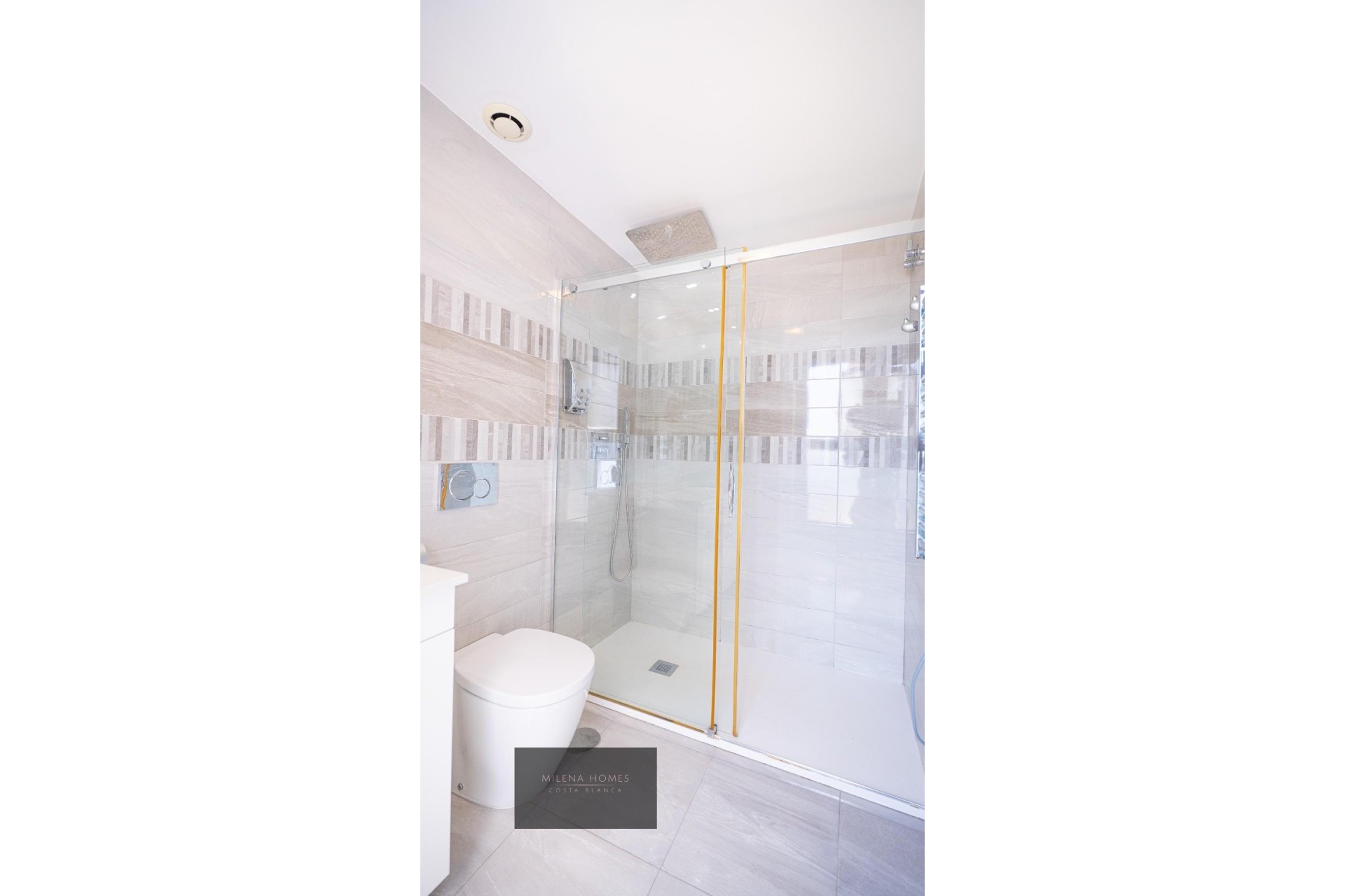 Brukt - Toppleilighet -
Torrevieja - Punta Prima