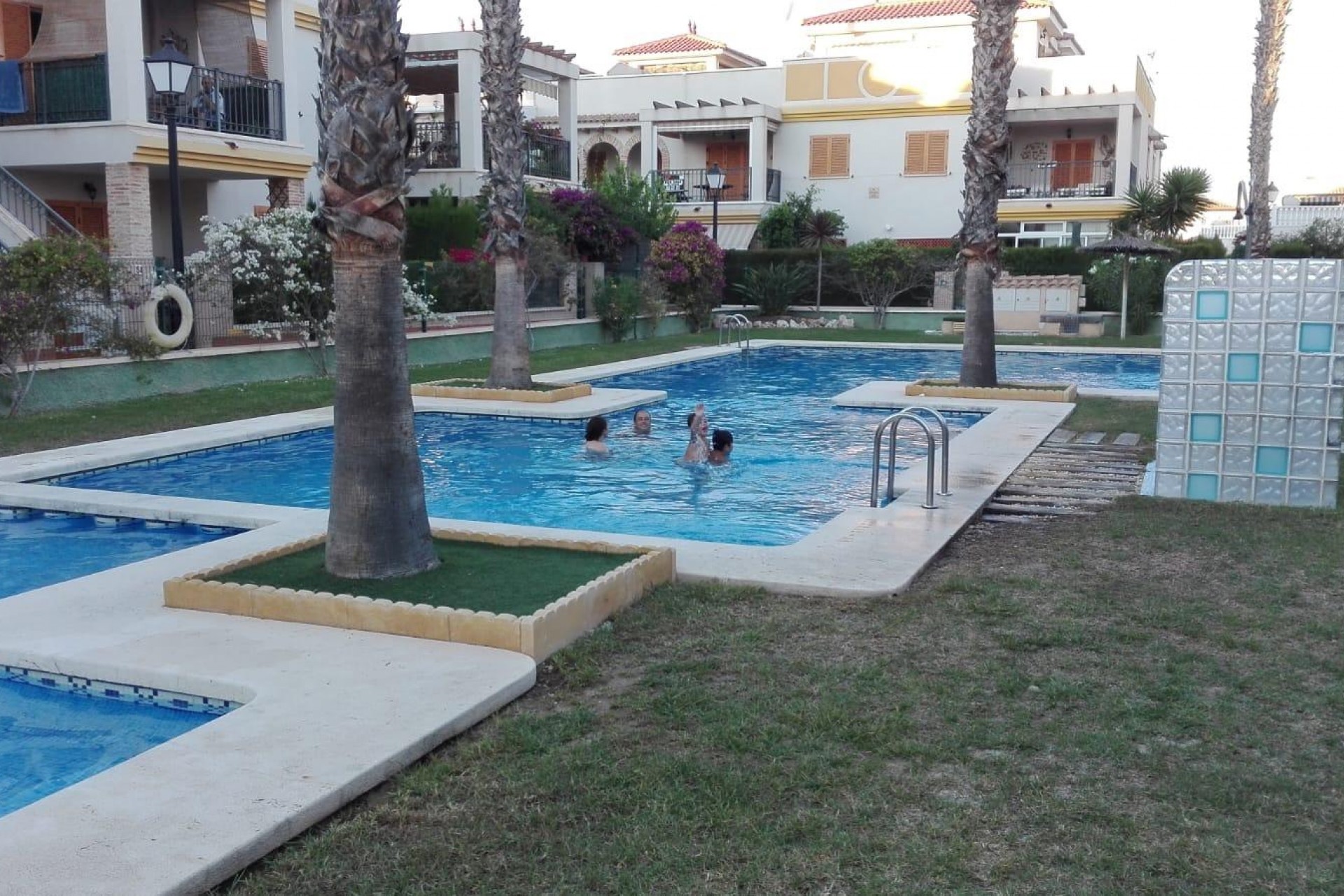 Brukt - Tosidig -
Daya Vieja