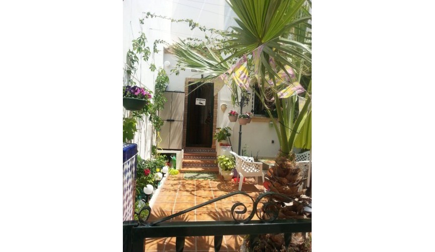 Brukt - Tosidig -
Orihuela Costa - PAU 8