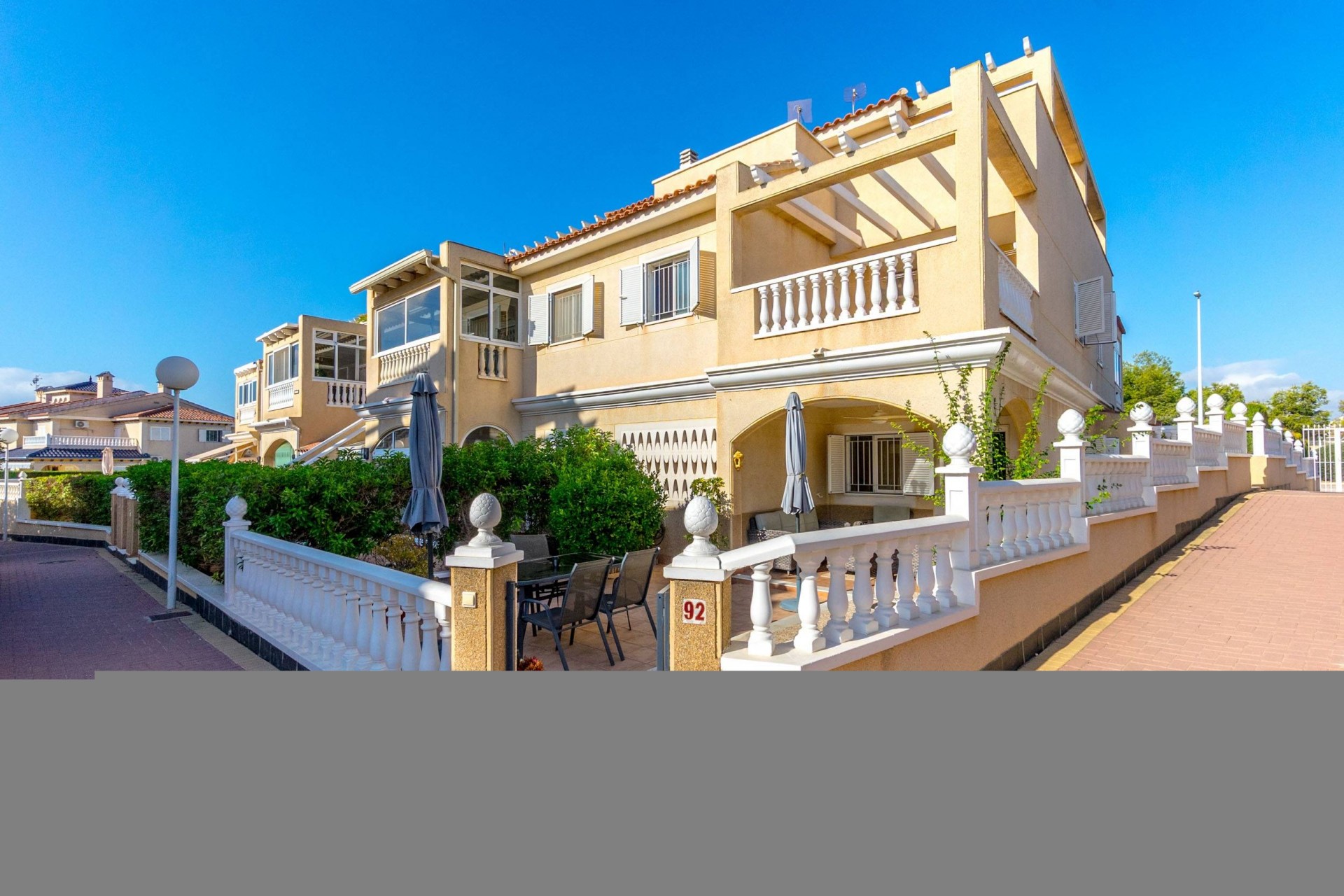 Brukt - Tosidig -
Orihuela Costa - Playa Flamenca