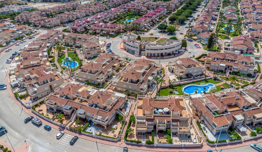 Brukt - Tosidig -
Orihuela Costa - Playa Flamenca