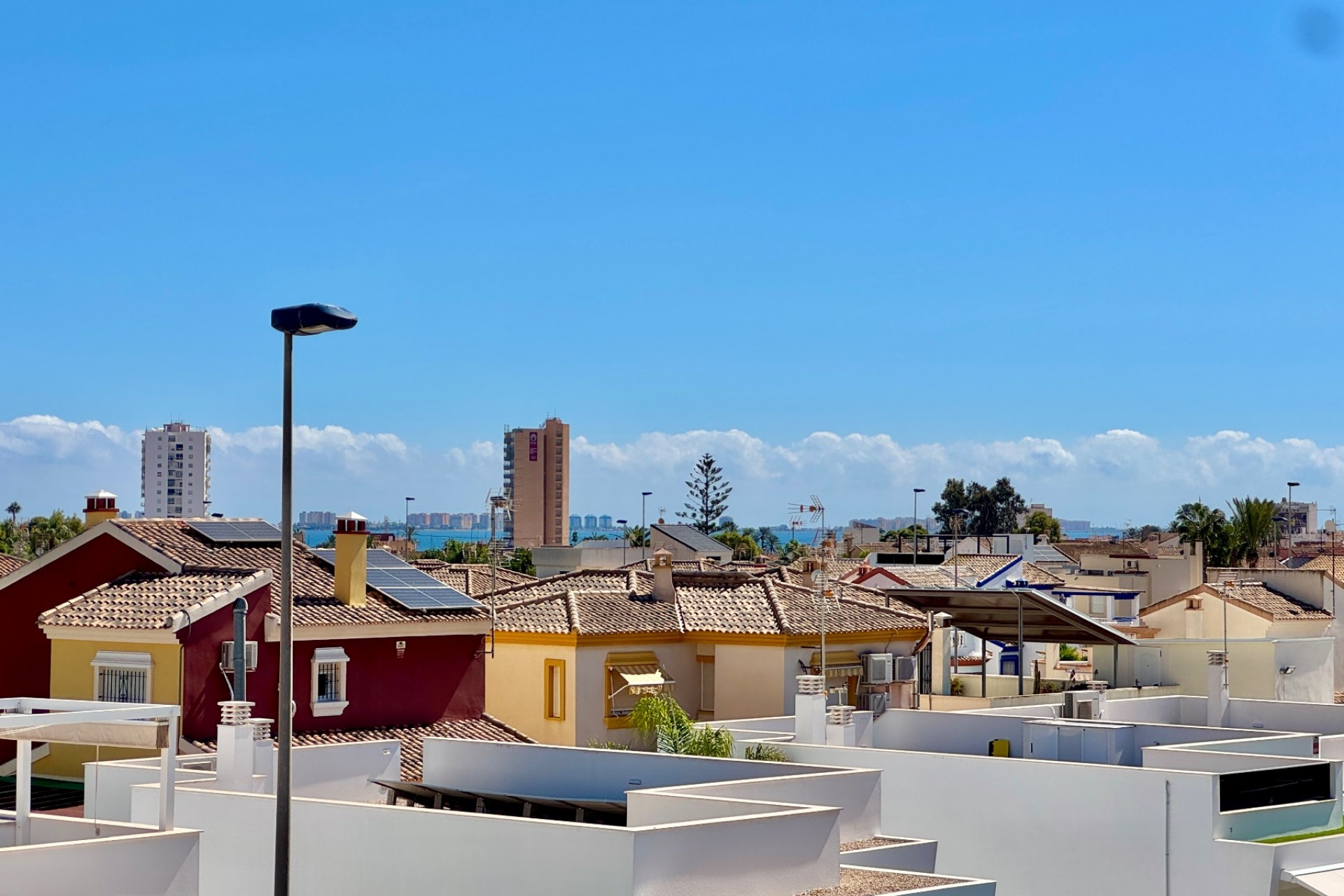 Brukt - Tosidig -
Santiago de la Ribera - Costa Calida