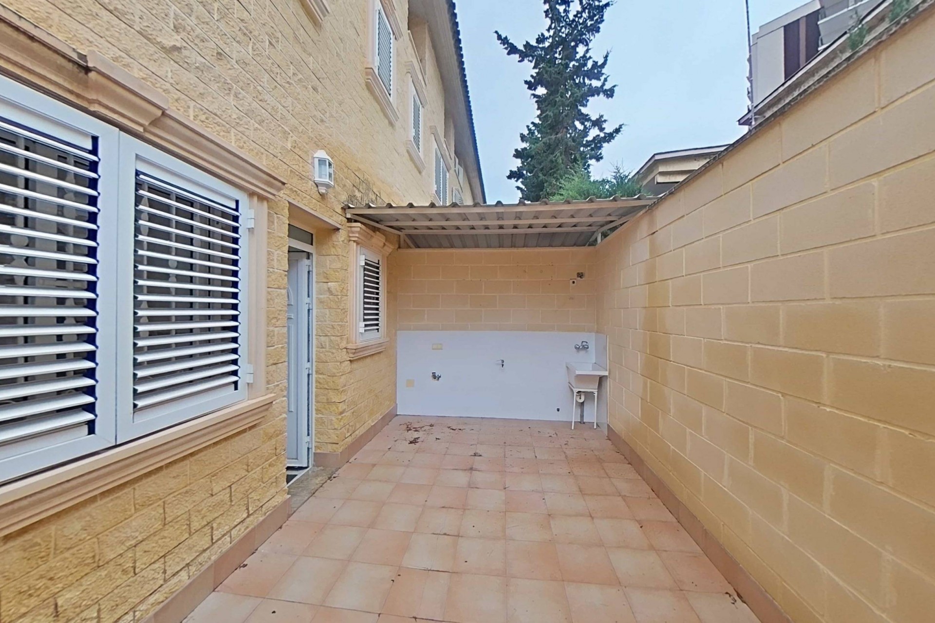 Brukt - Tosidig -
Santiago de la Ribera - Santiago De La Ribera