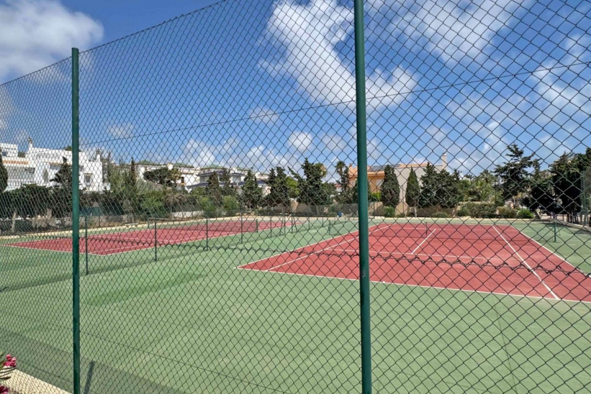 Brukt - Tosidig -
Torrevieja - Costa Blanca