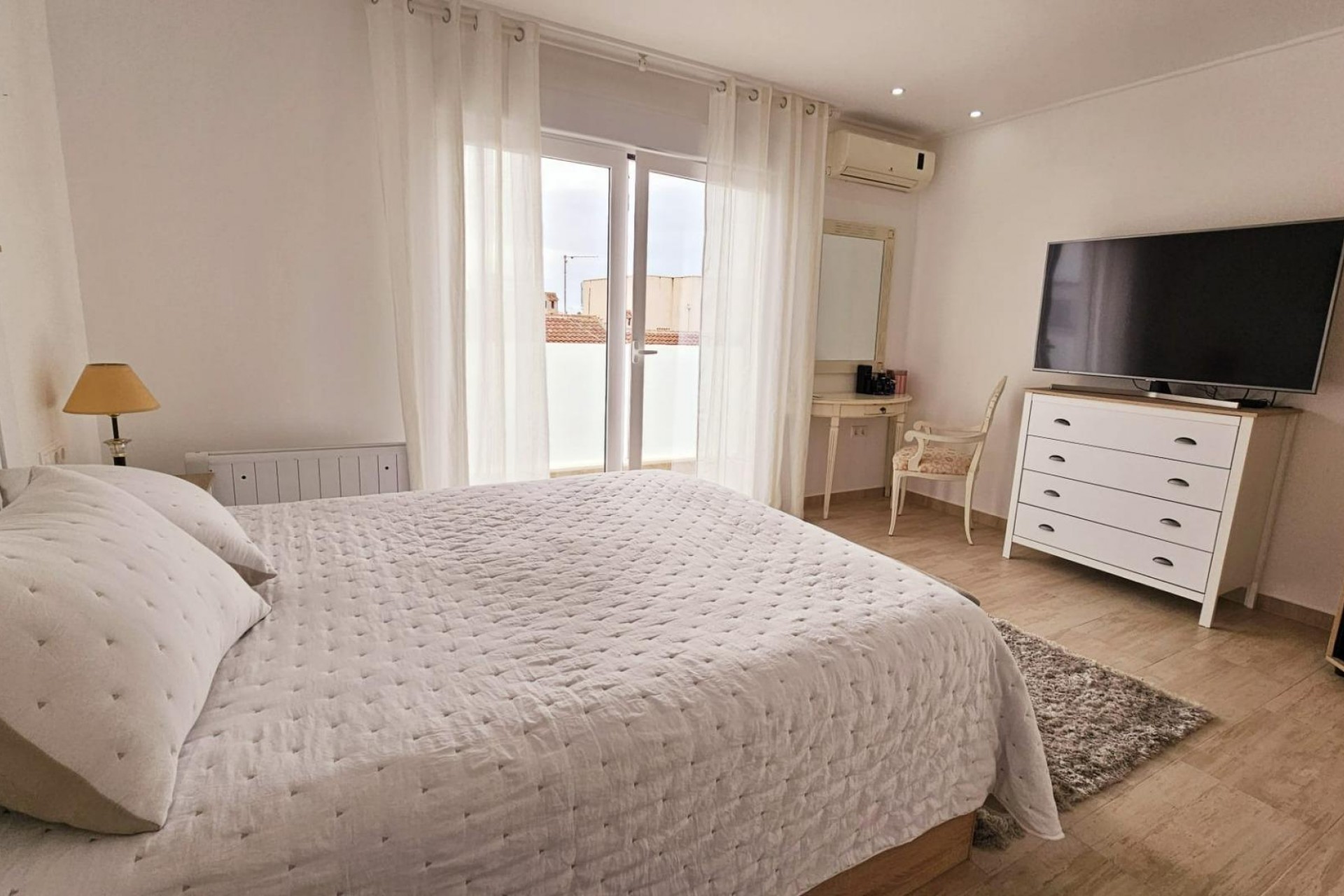 Brukt - Tosidig -
Torrevieja - La Siesta