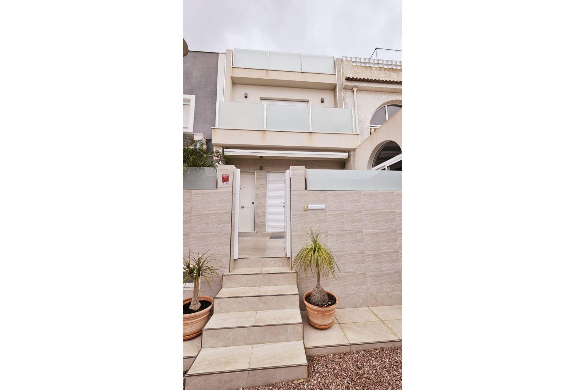 Brukt - Tosidig -
Torrevieja - La Siesta