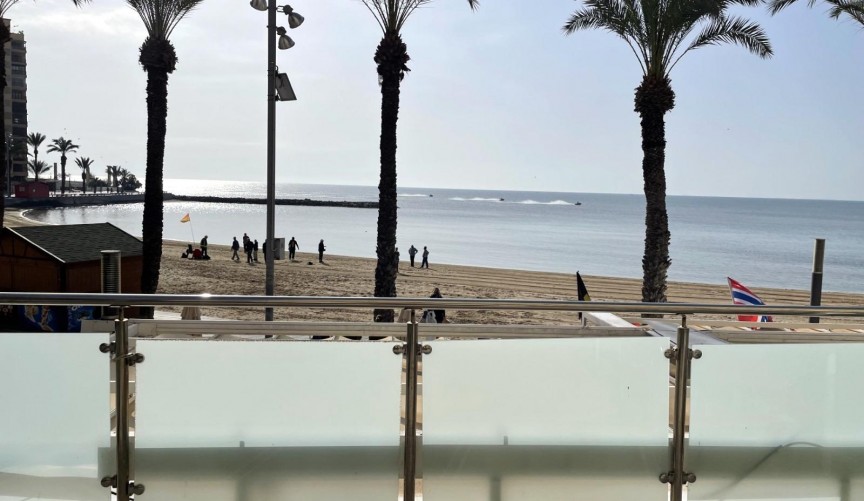 Brukt - Tosidig -
Torrevieja - Playa del Cura