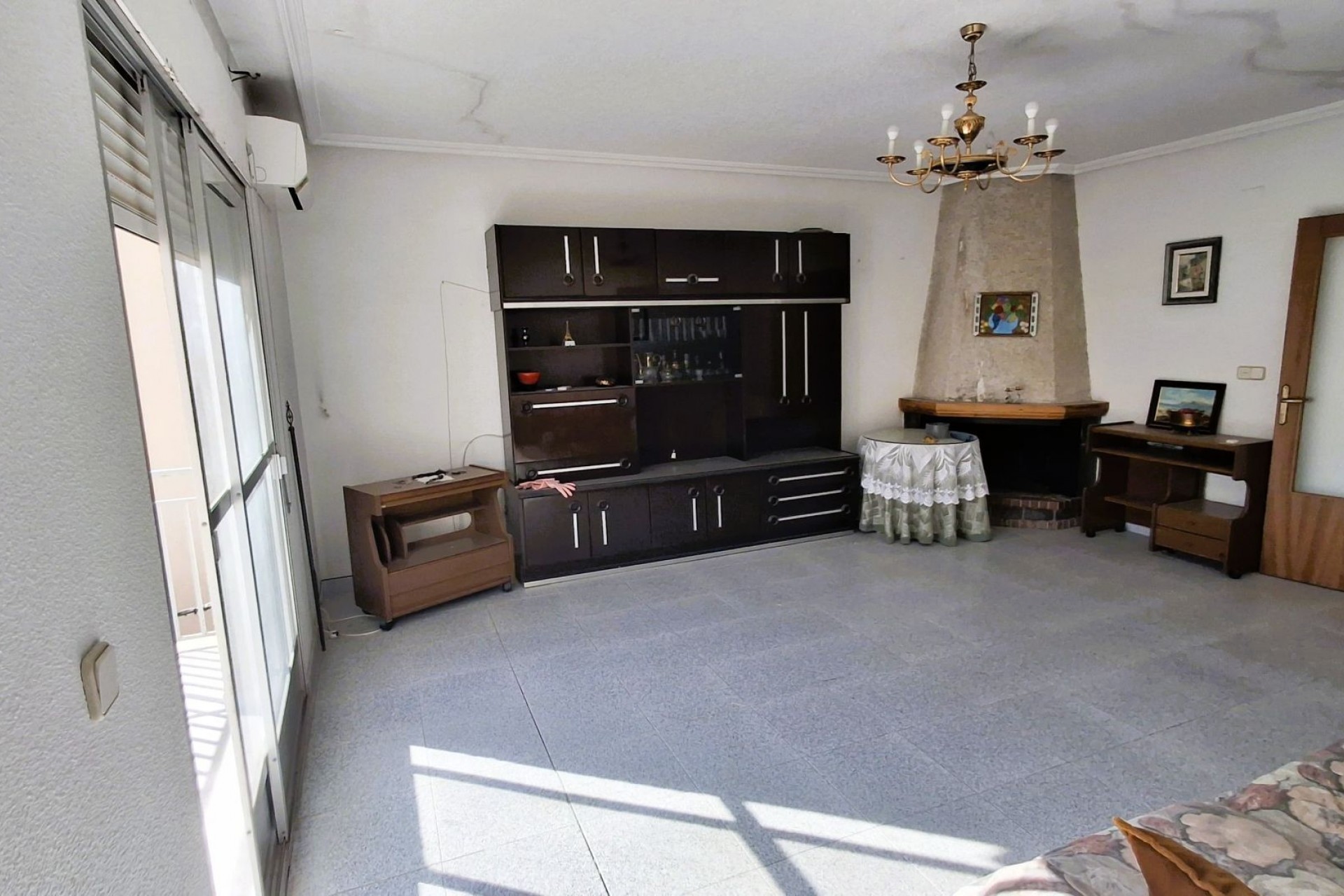 Brukt - Town House -
Abanilla - Inland