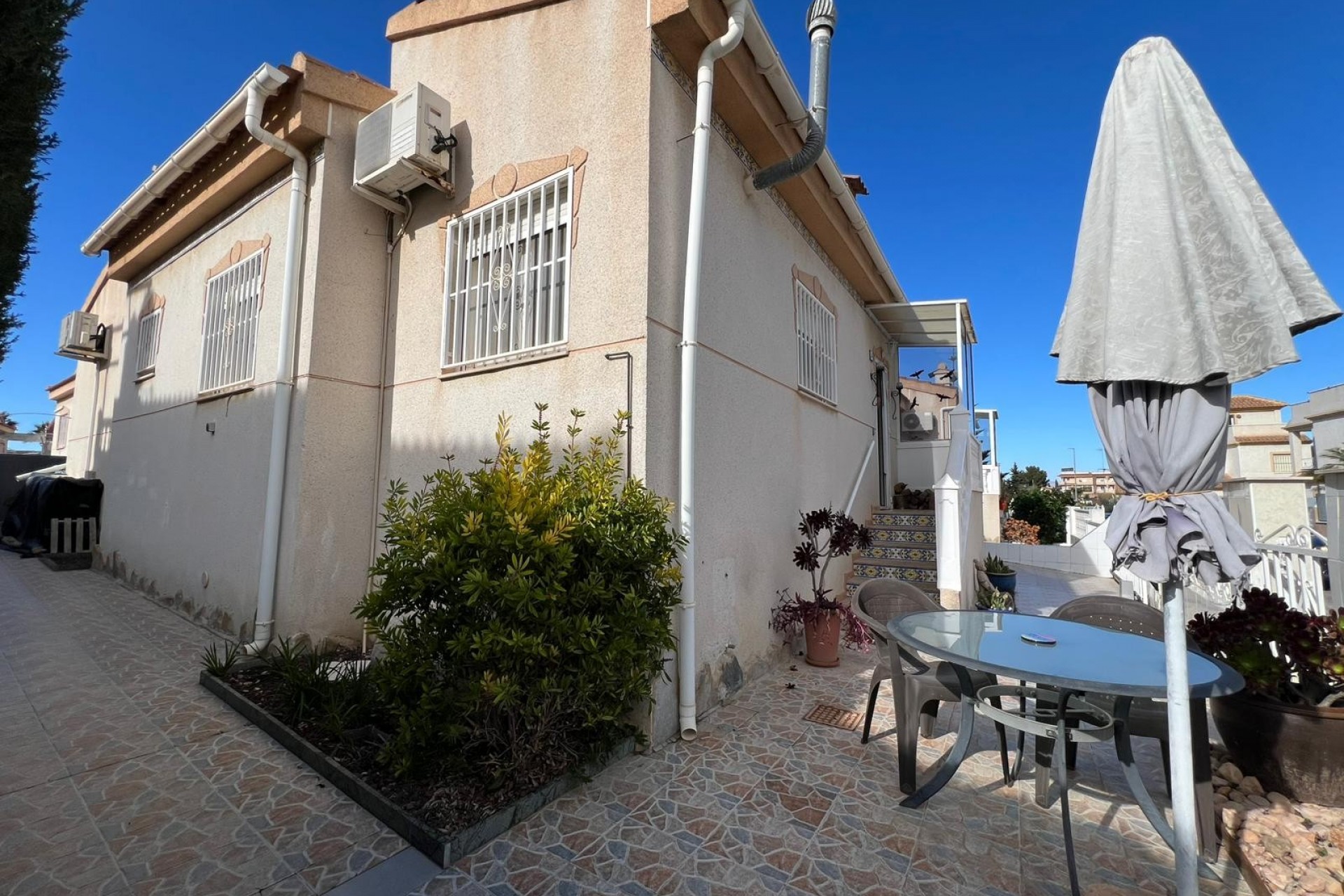 Brukt - Town House -
Algorfa - Inland