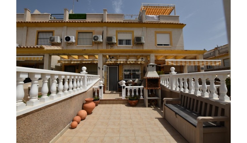 Brukt - Town House -
Algorfa - Inland