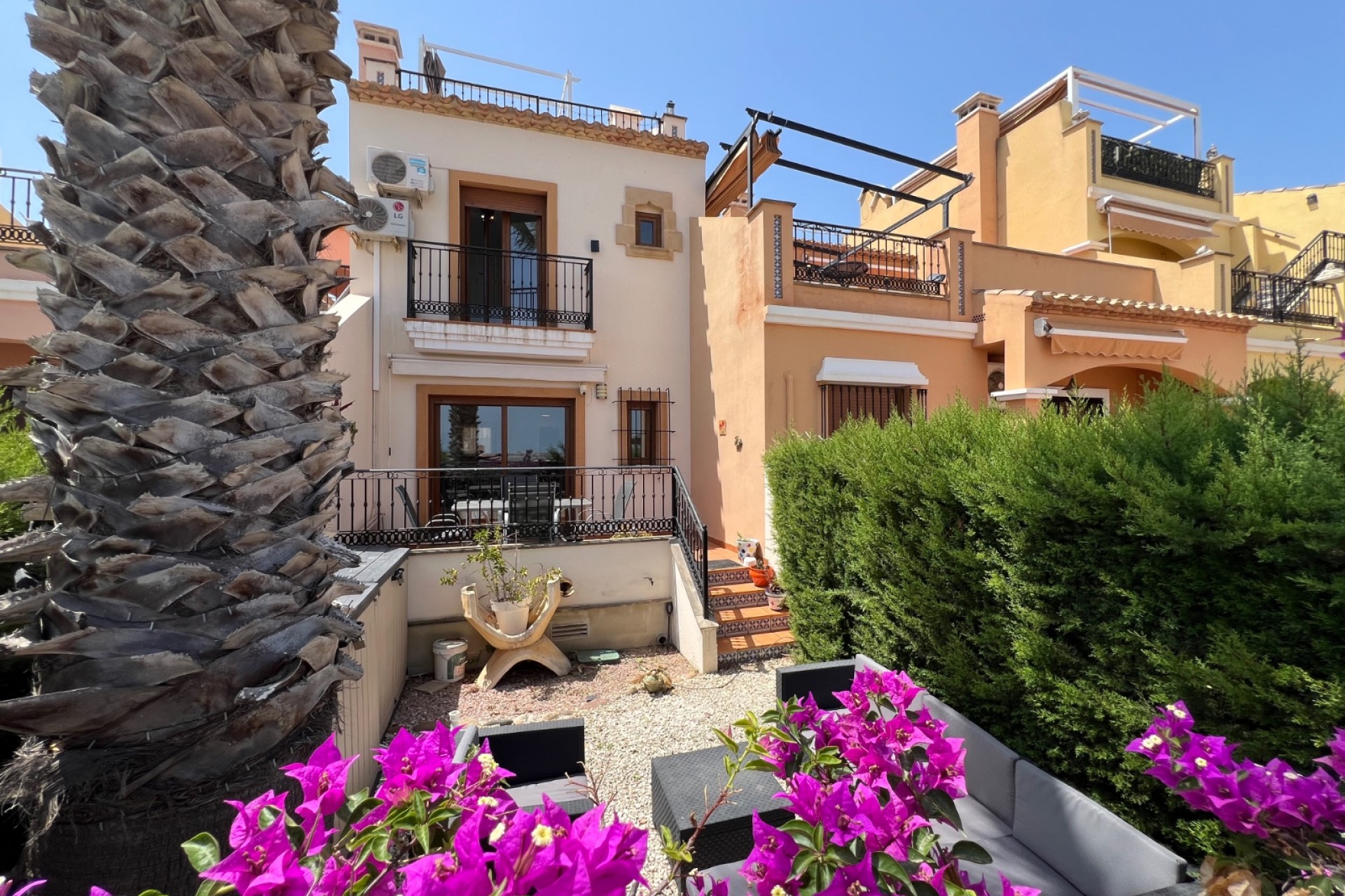 Brukt - Town House -
Algorfa - Inland