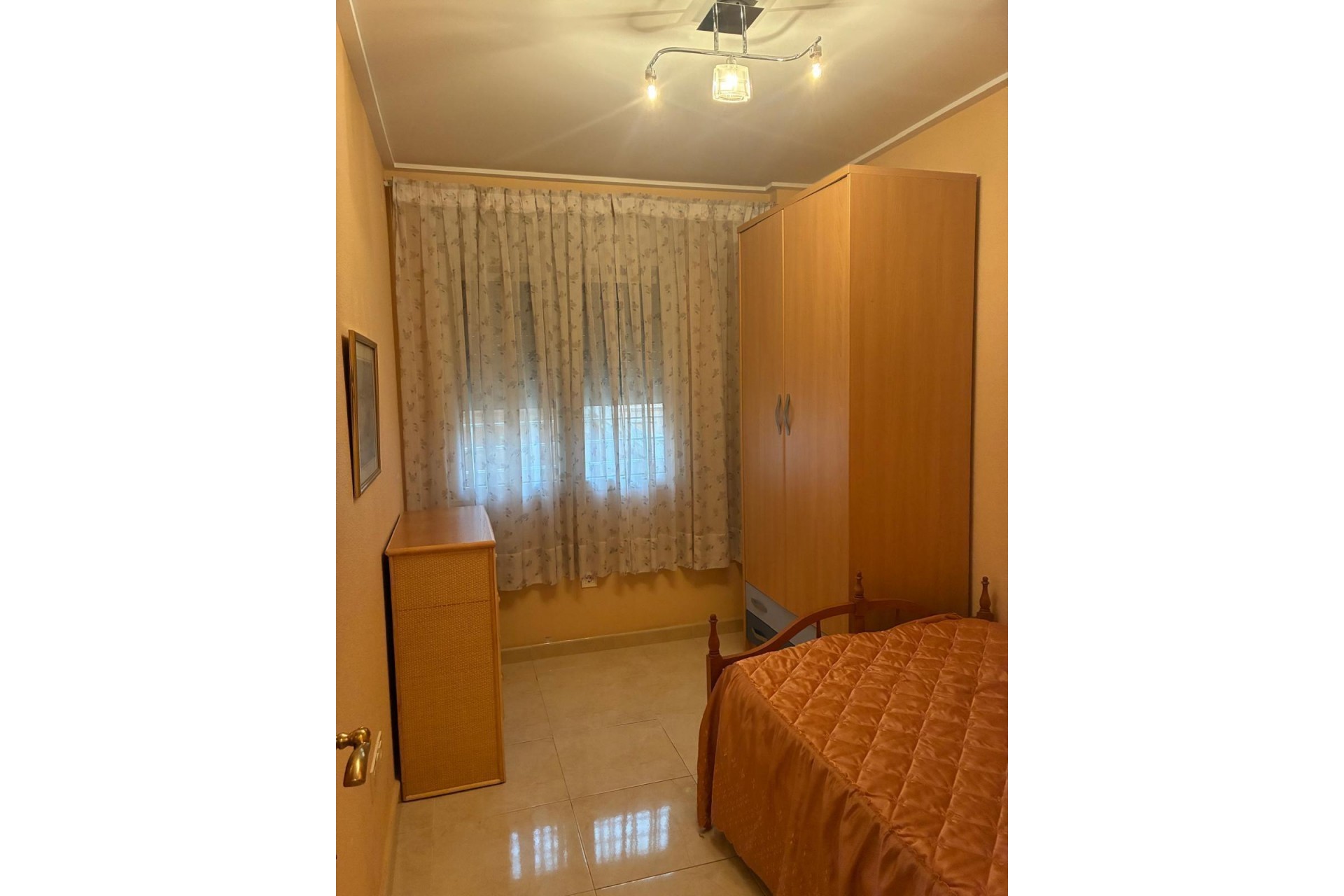 Brukt - Town House -
Algorfa - Pueblo 3