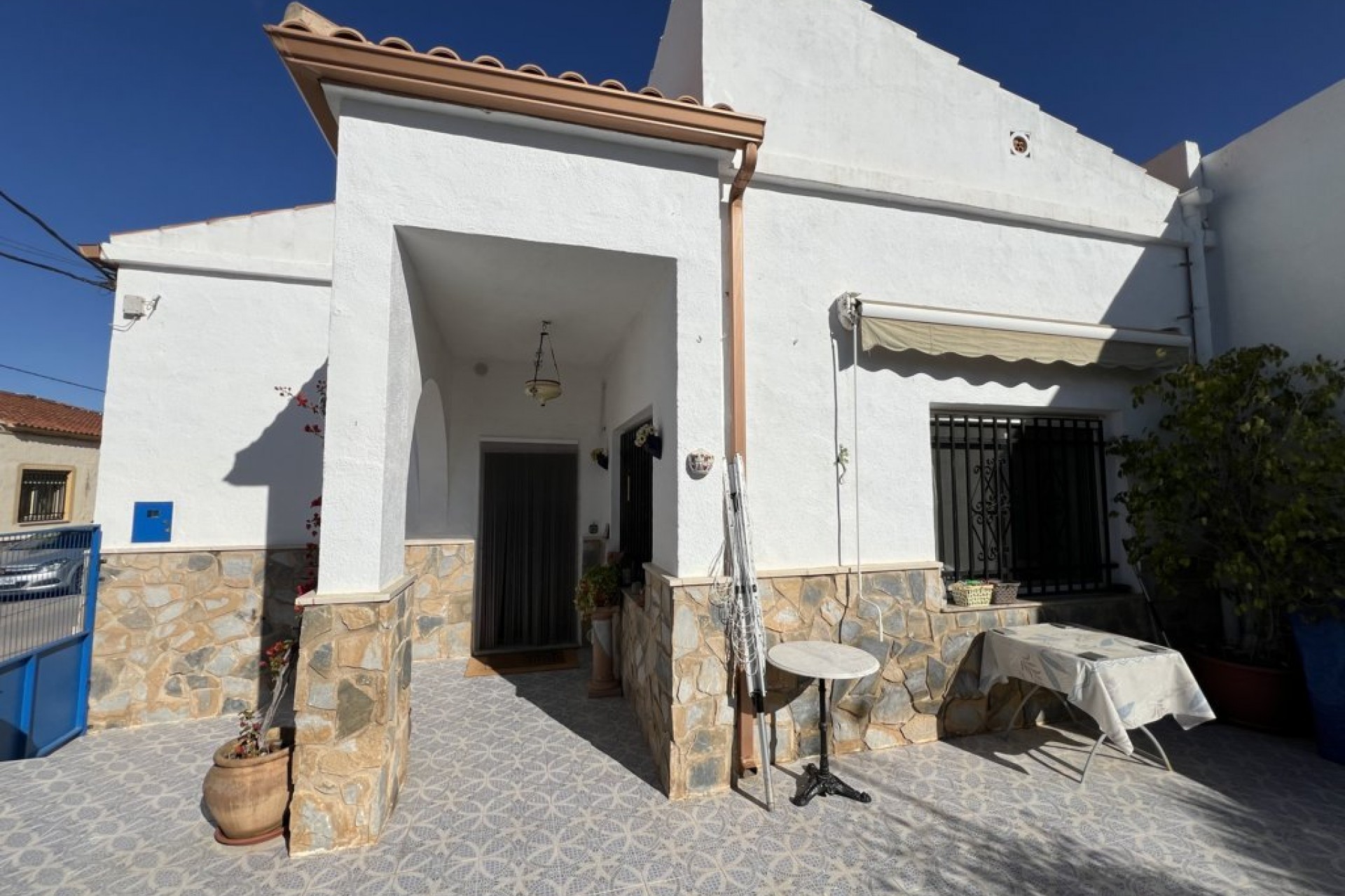 Brukt - Town House -
Algueña - Inland