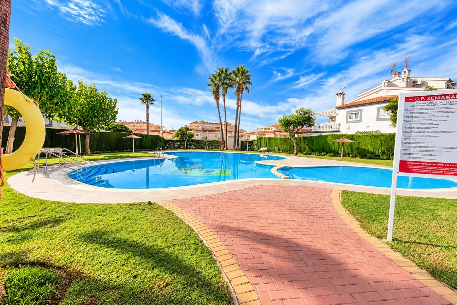 Brukt - Town House -
Alicante - Costa Blanca