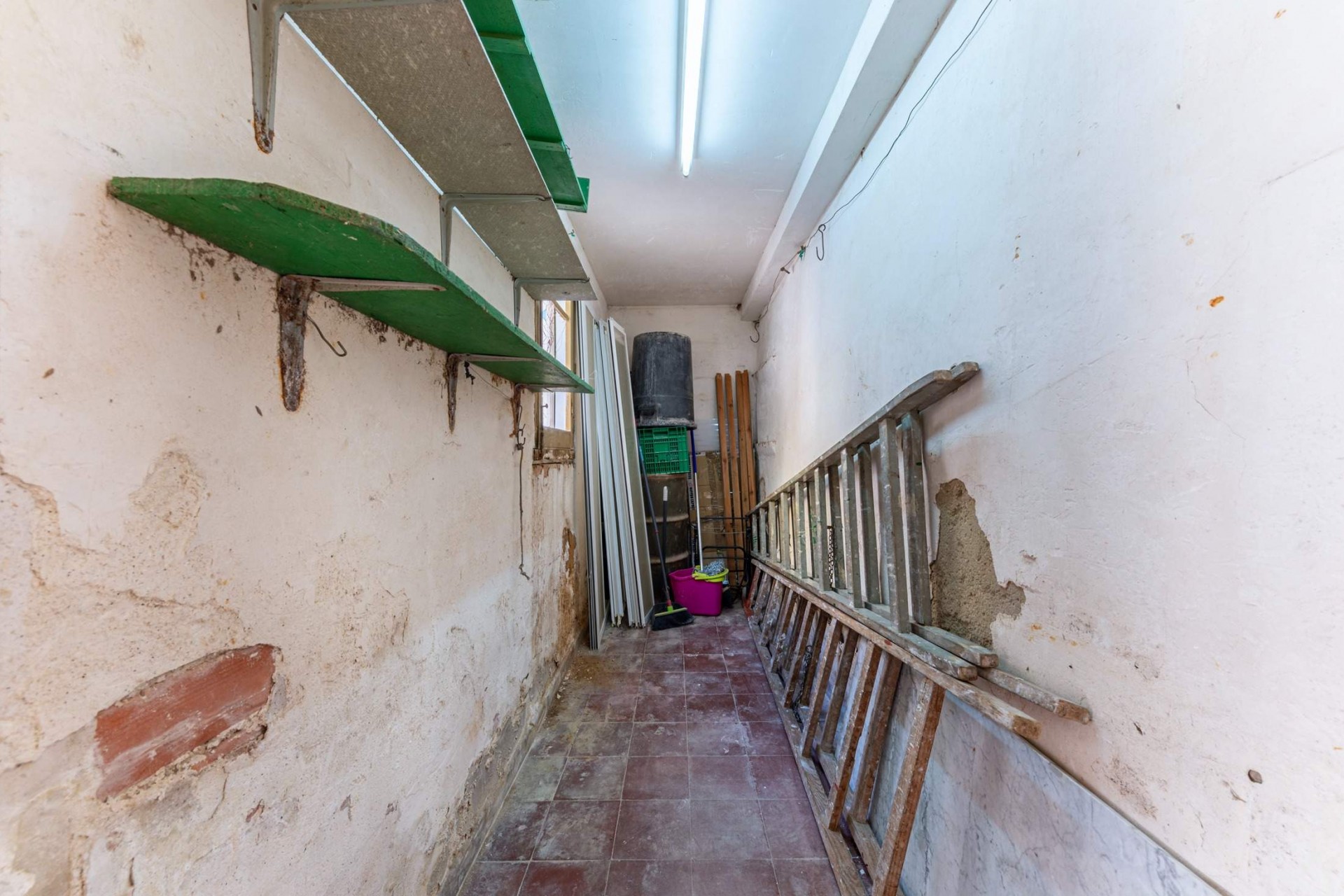 Brukt - Town House -
Alicante - San Agustin