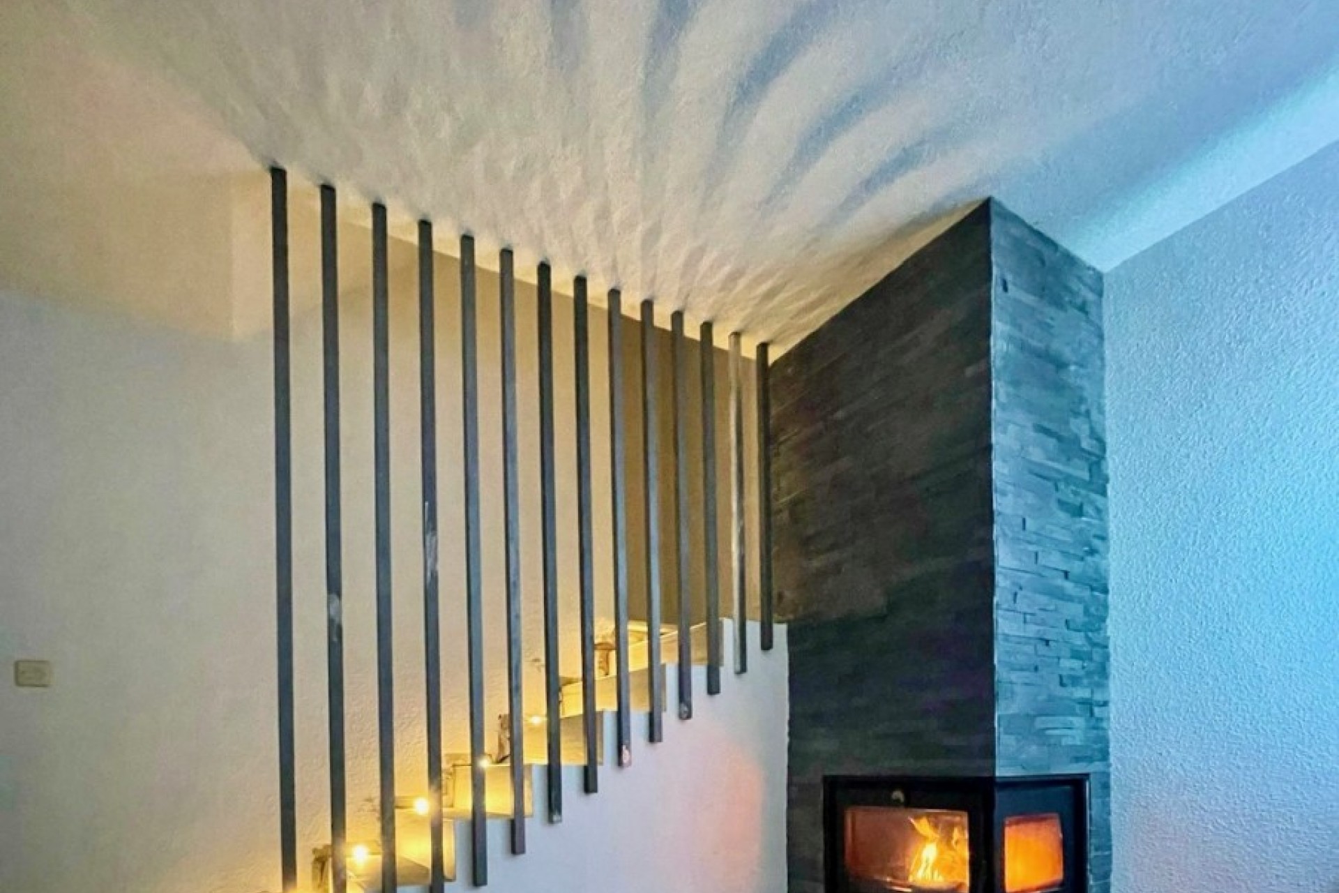 Brukt - Town House -
Aquilas