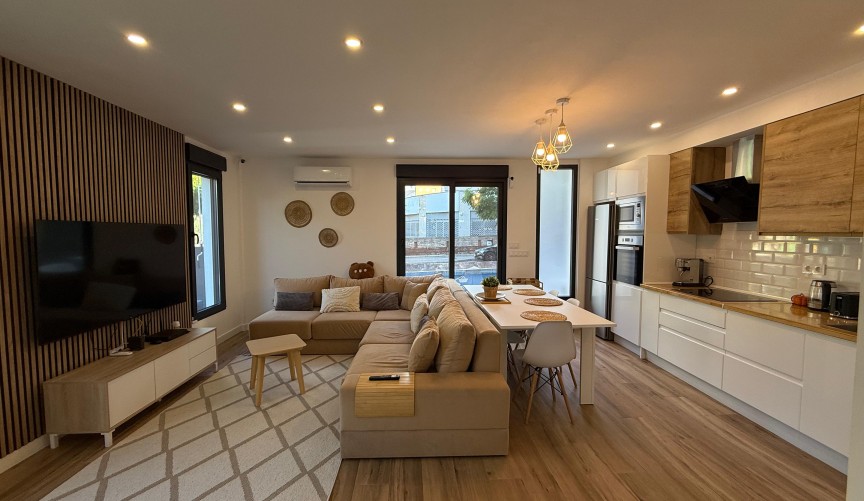 Brukt - Town House -
Benidorm - Costa Blanca