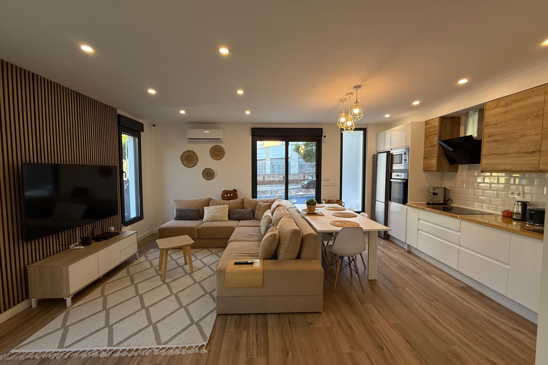 Brukt - Town House -
Benidorm - Costa Blanca