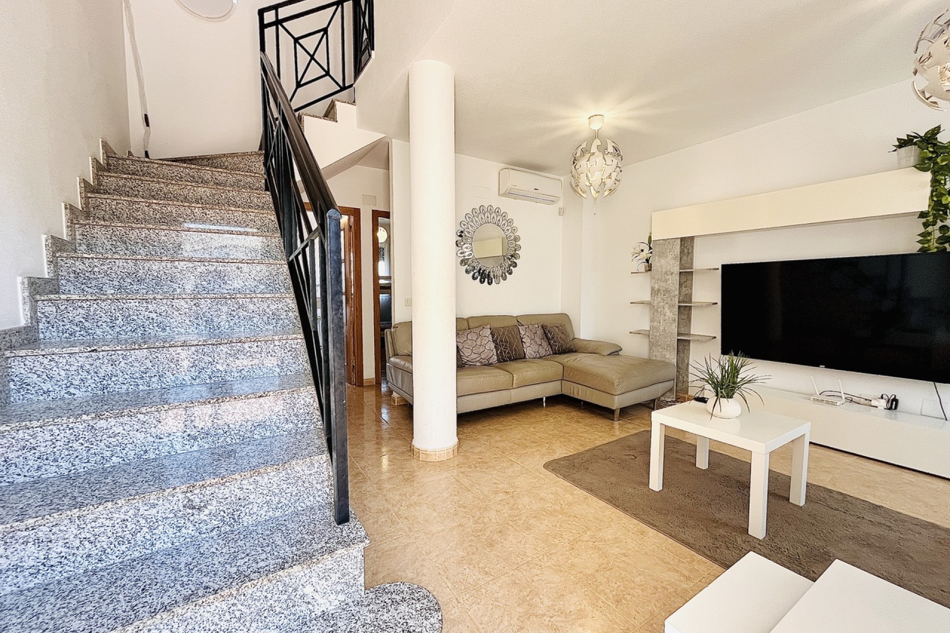 Brukt - Town House -
Cabo Roig - Costa Blanca