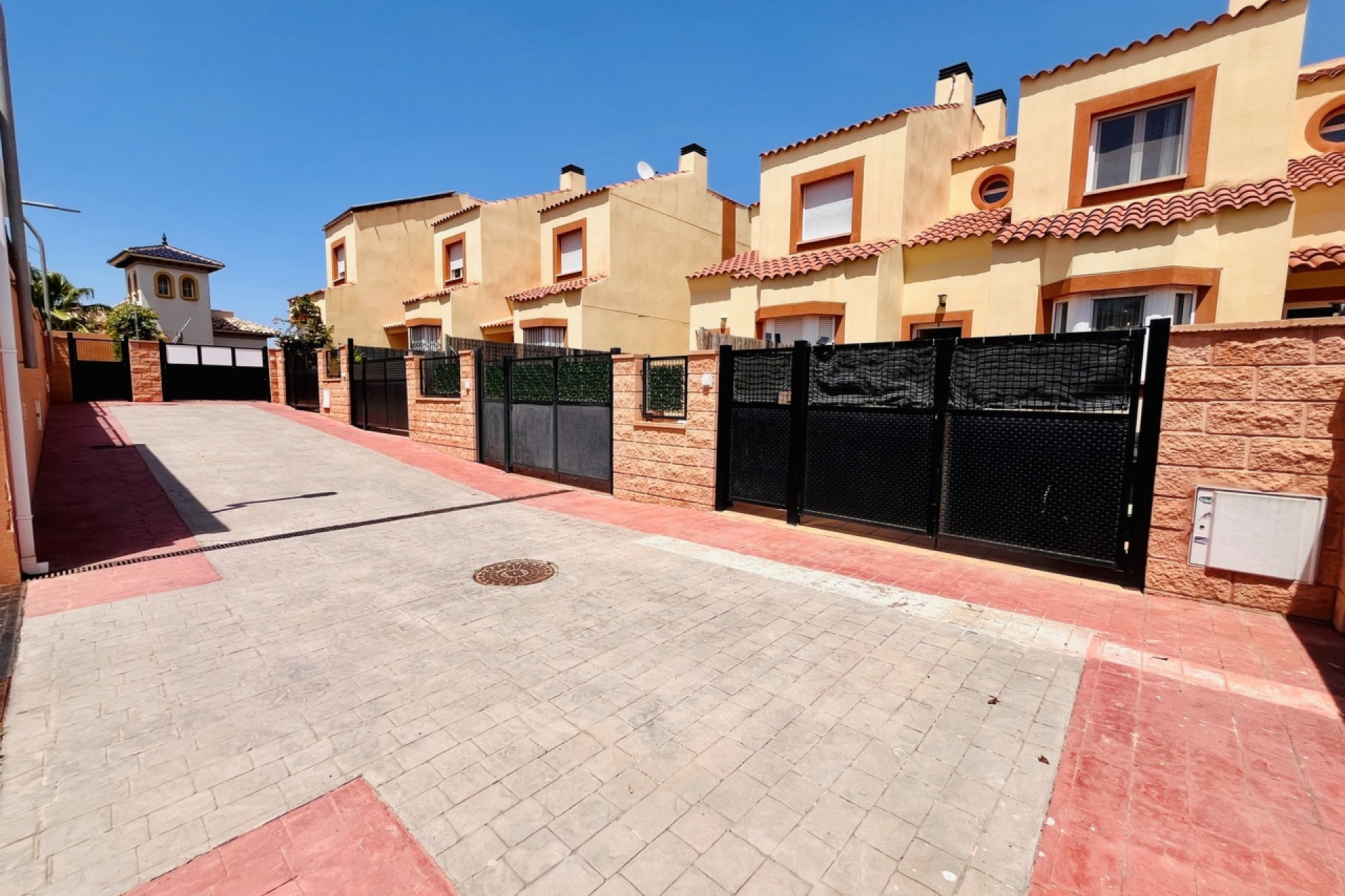 Brukt - Town House -
Cabo Roig - Costa Blanca