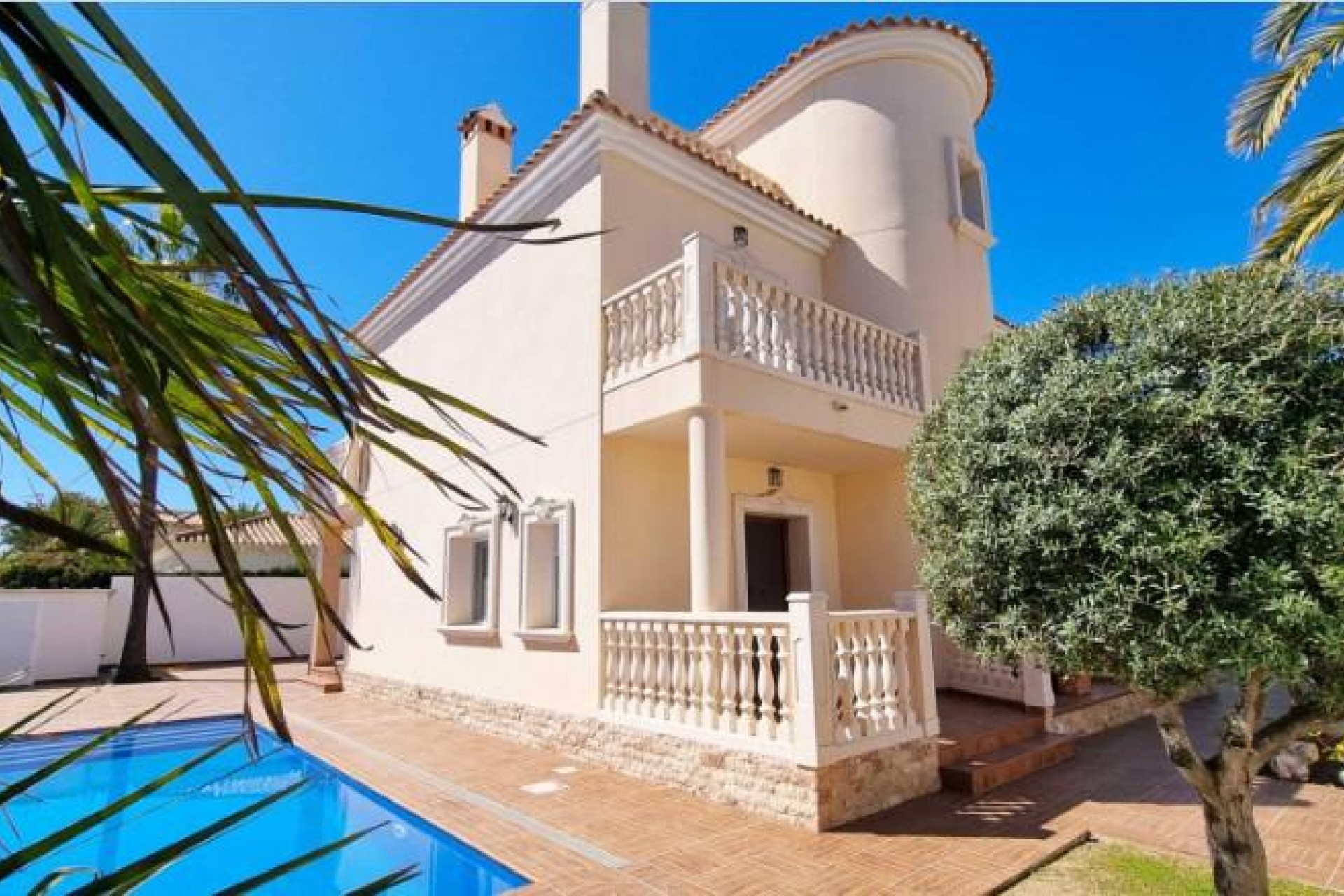 Brukt - Town House -
Cabo Roig - Costa Blanca