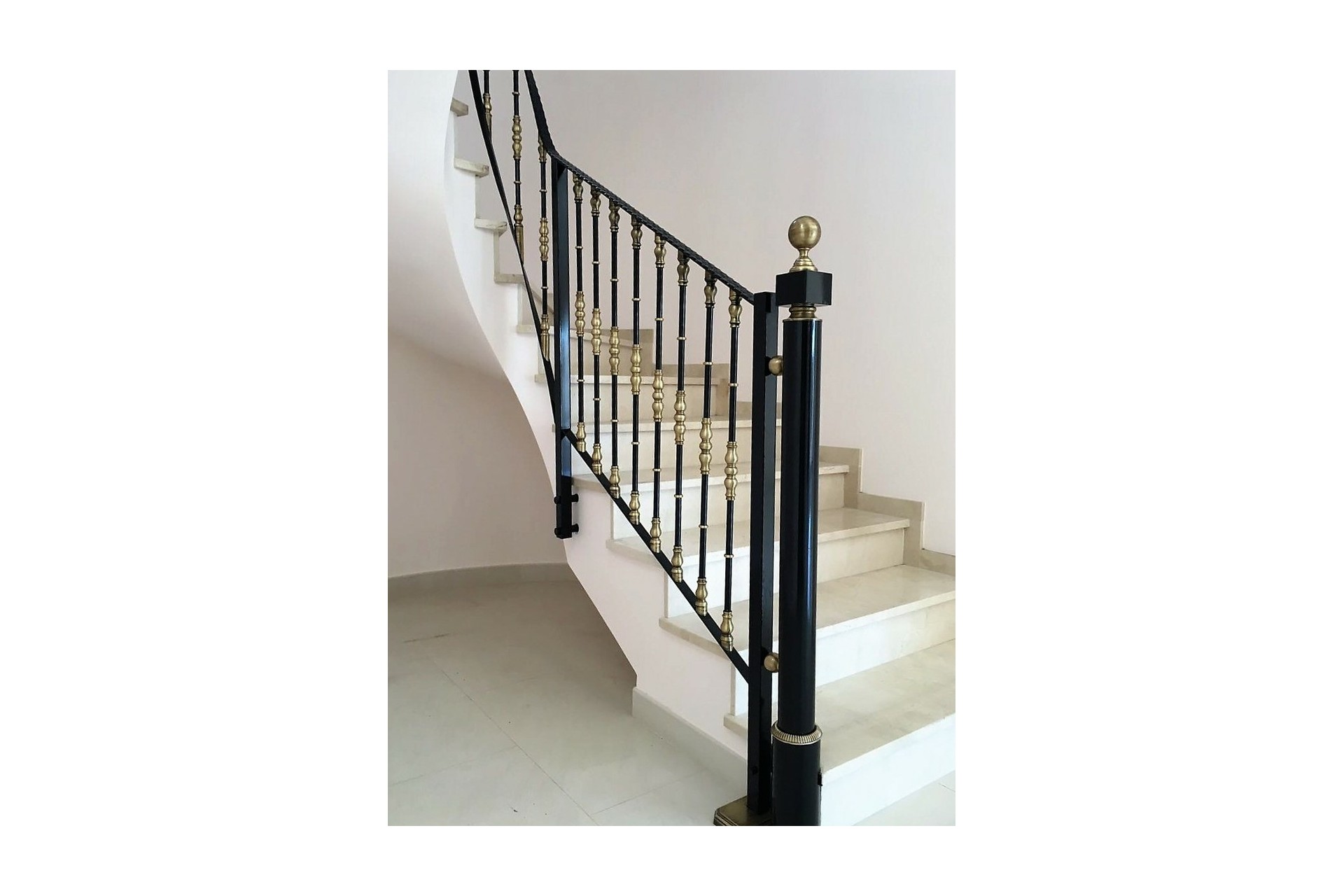 Brukt - Town House -
Cabo Roig - Costa Blanca