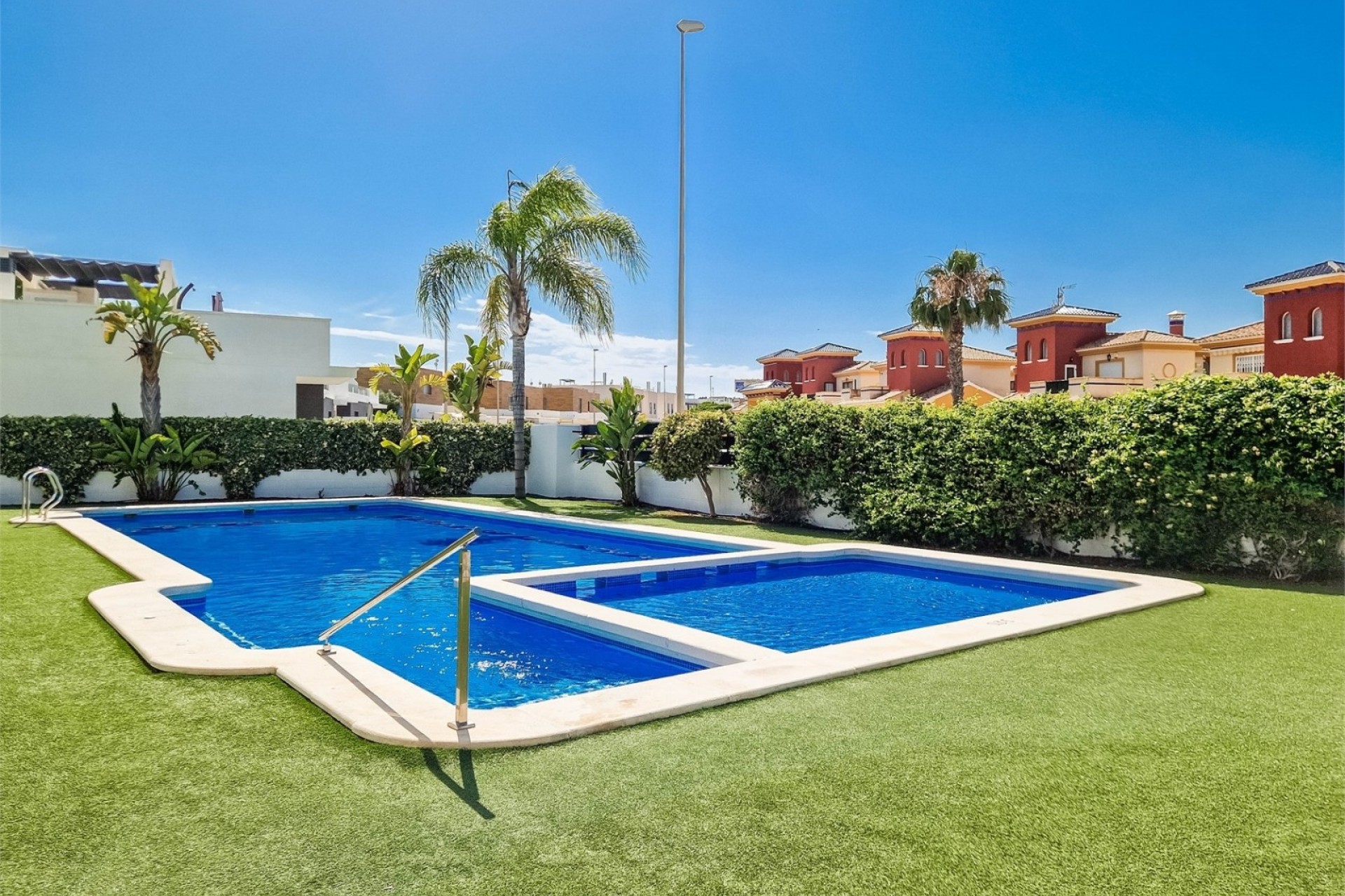 Brukt - Town House -
Cabo Roig - Costa Blanca