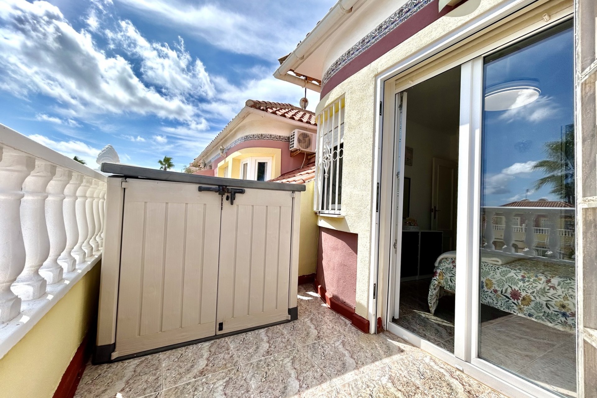 Brukt - Town House -
Cabo Roig - Costa Blanca