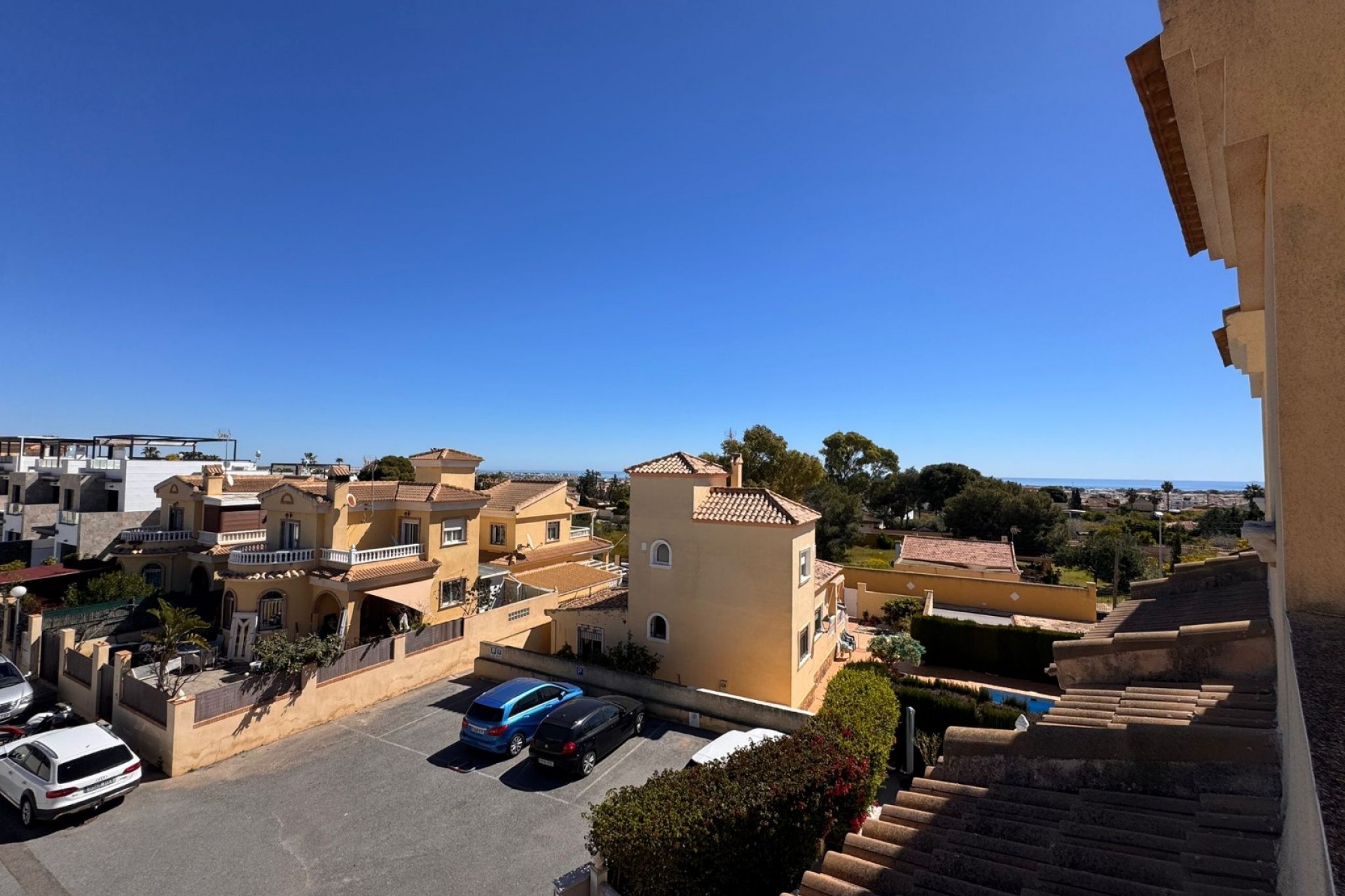 Brukt - Town House -
Campoamor - Costa Blanca